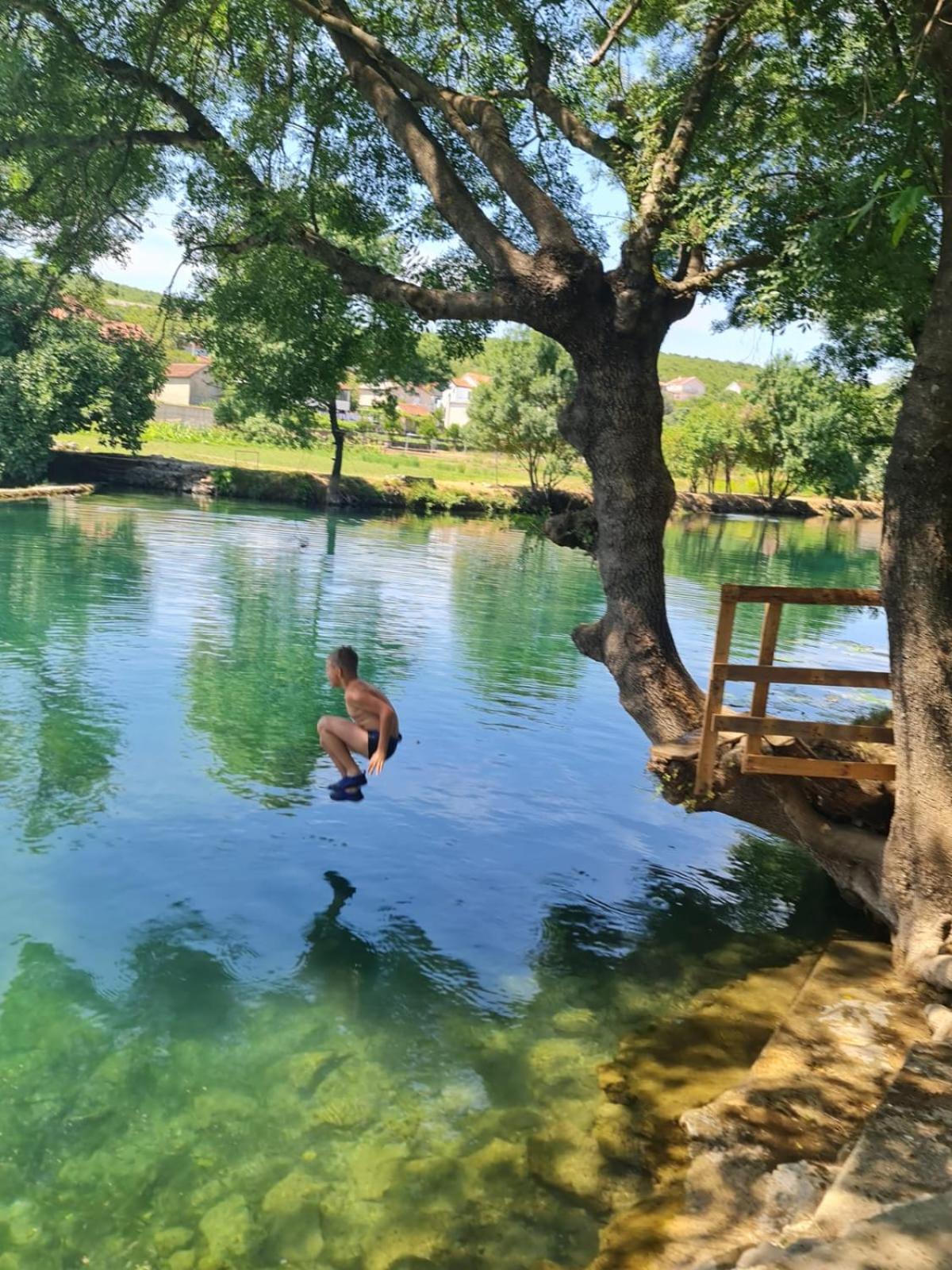 Riverside Bučine