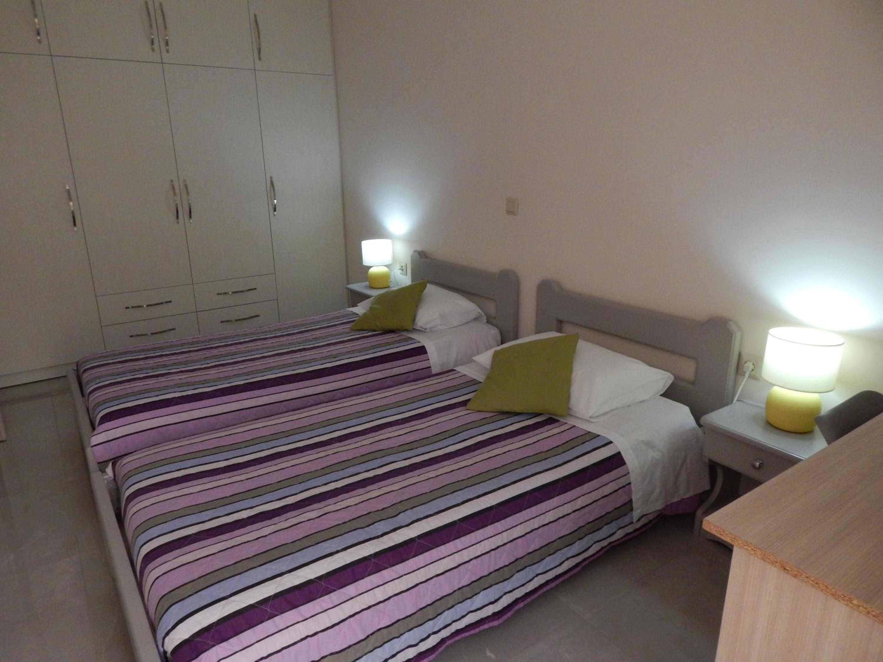 Vera City Apartment photo 3