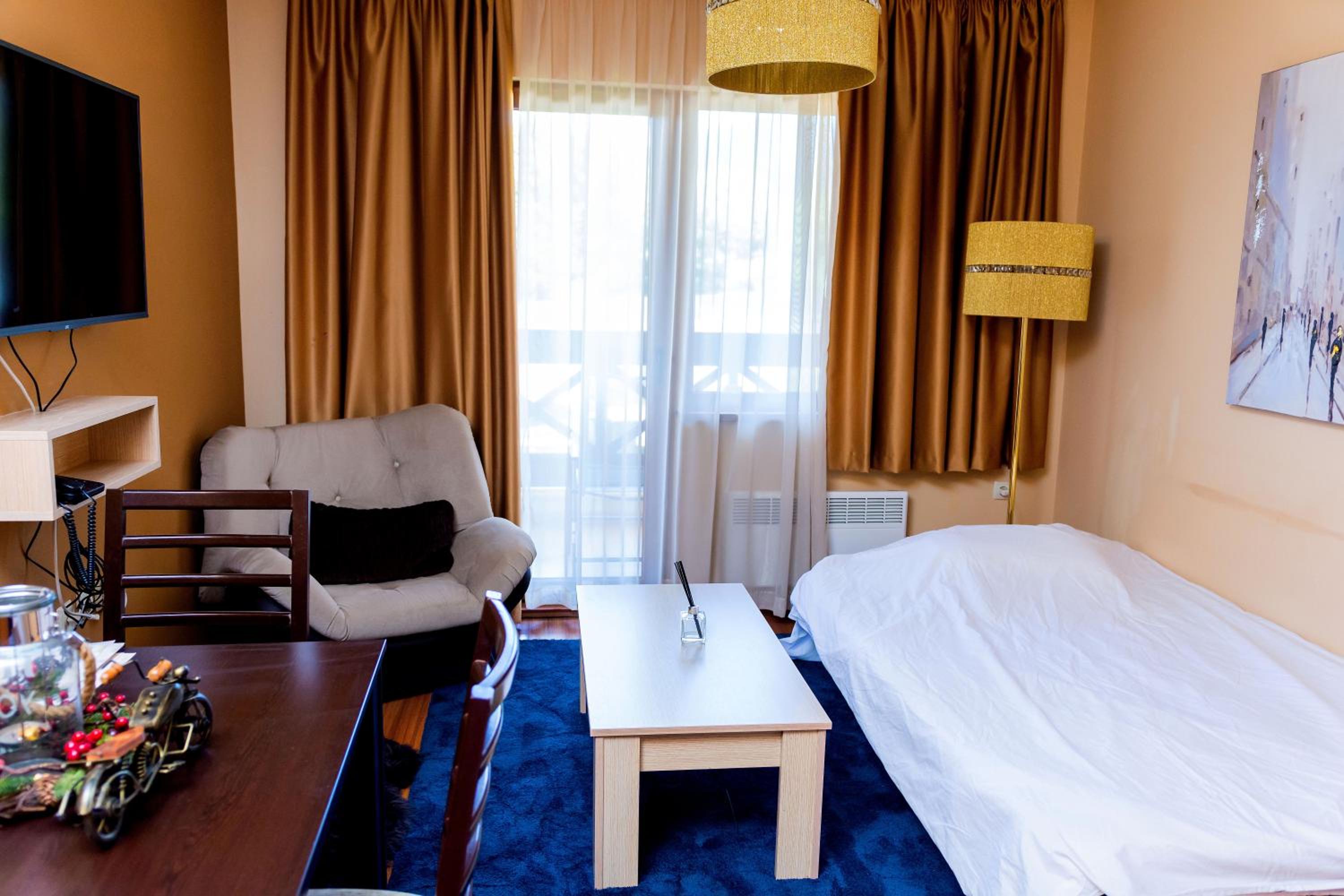 private apartment in a five-star hotel in Bansko