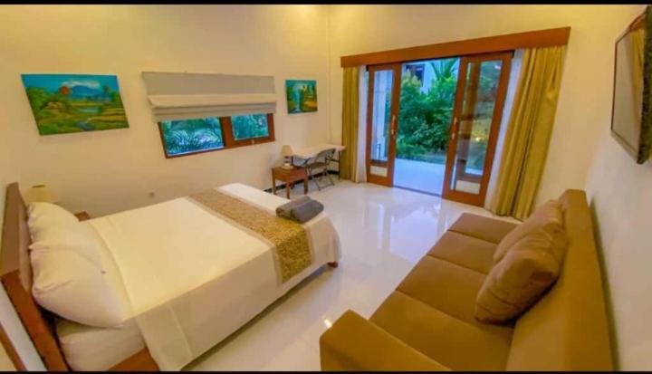 Villa John