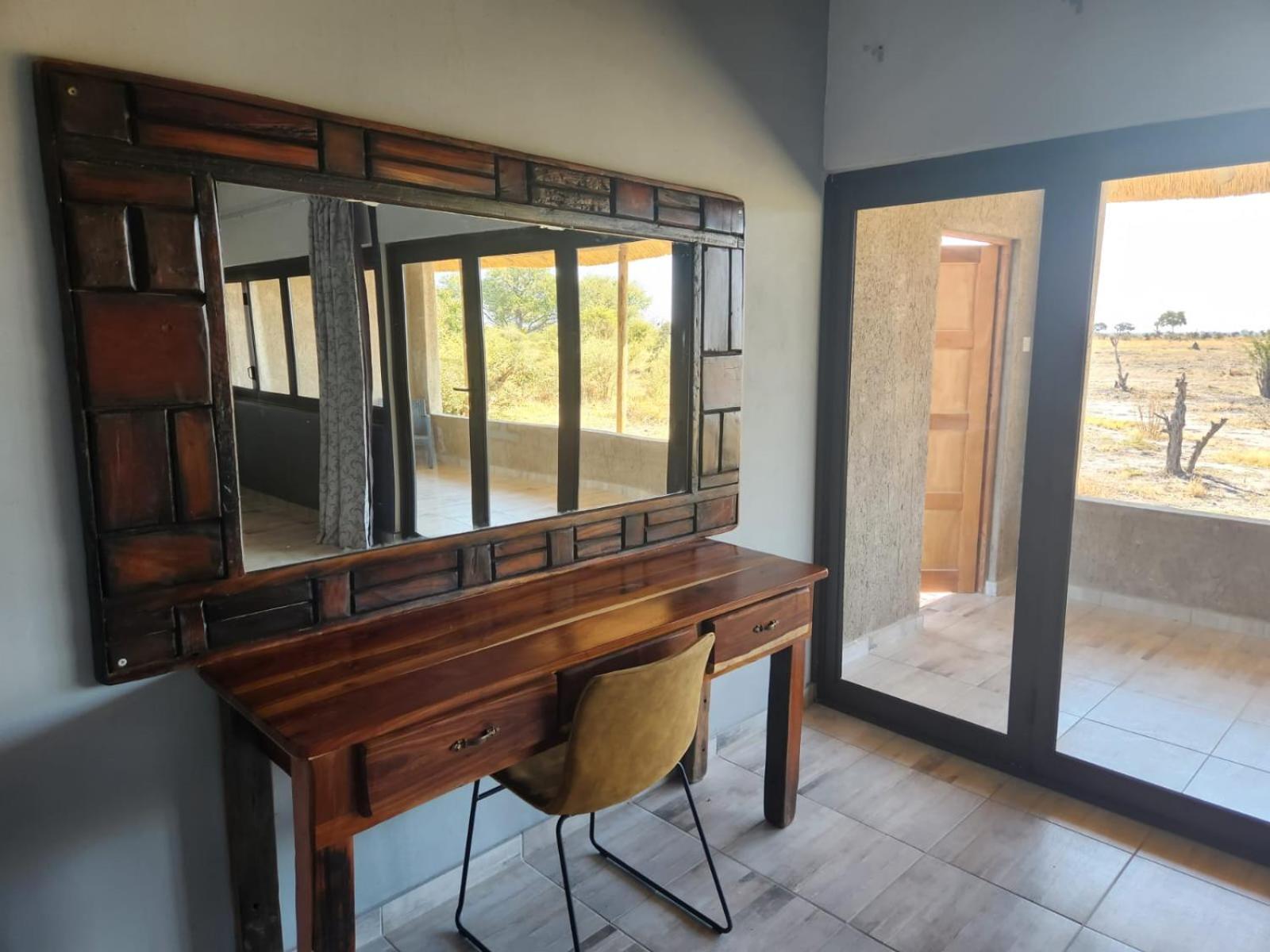 Mababe River Lodge