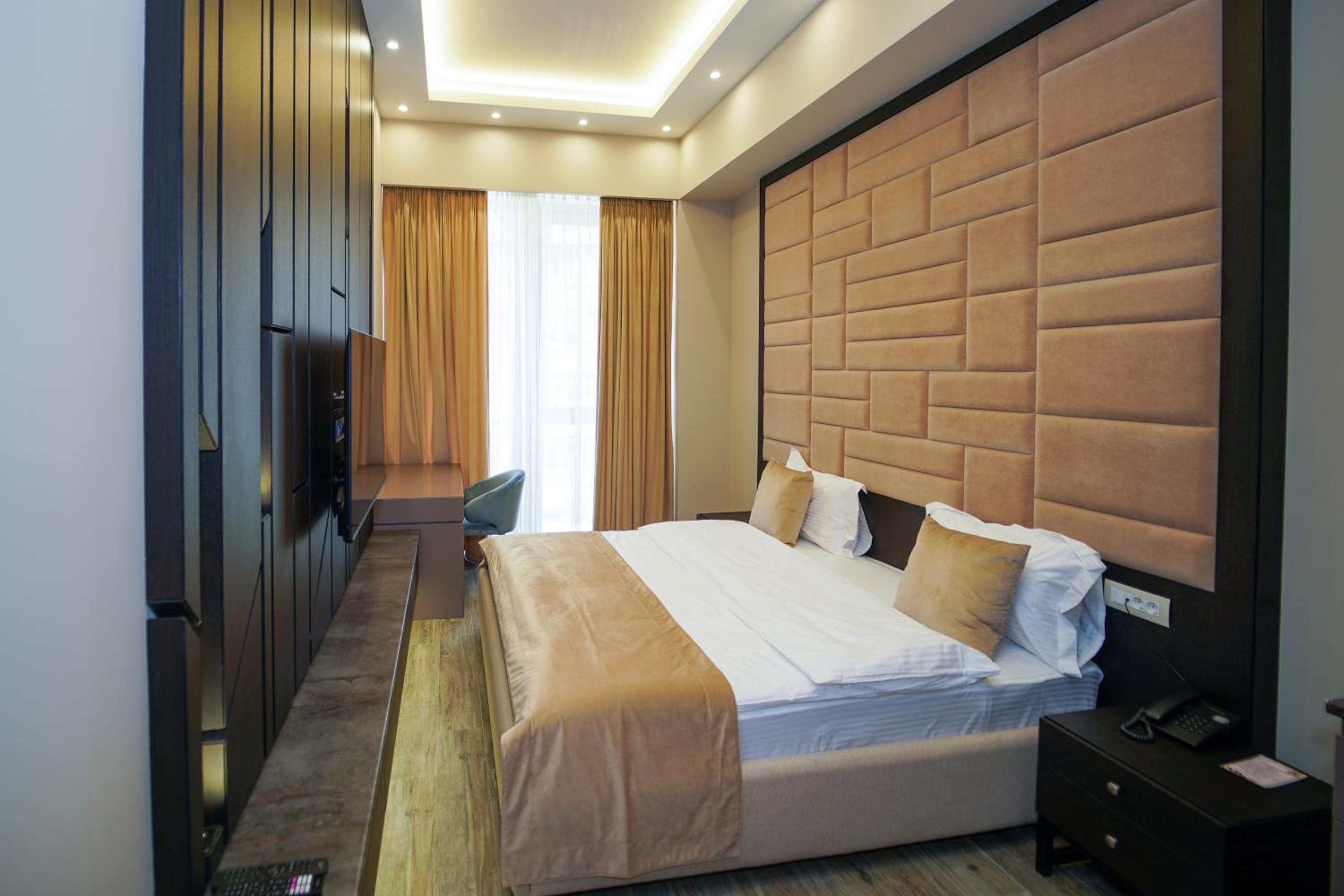 Soho Apart Hotel