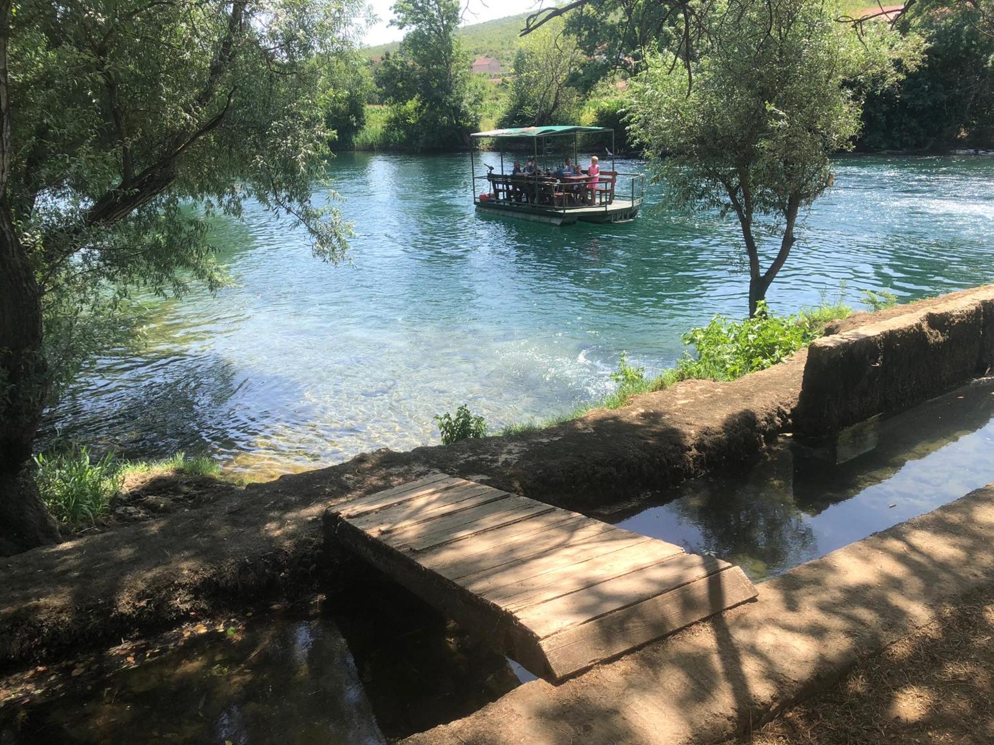Riverside Bučine
