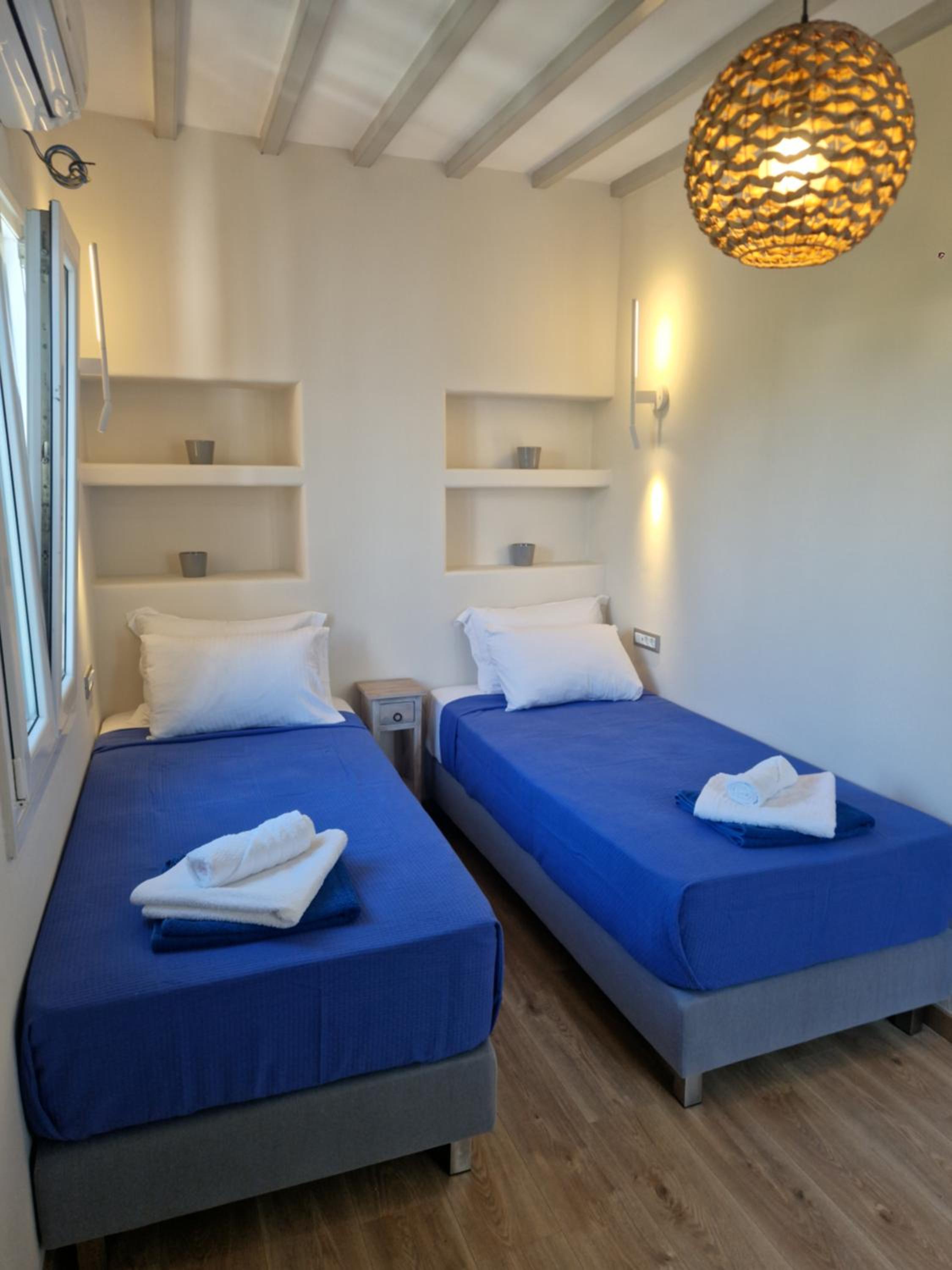 Empyreal Blue Chora photo 5