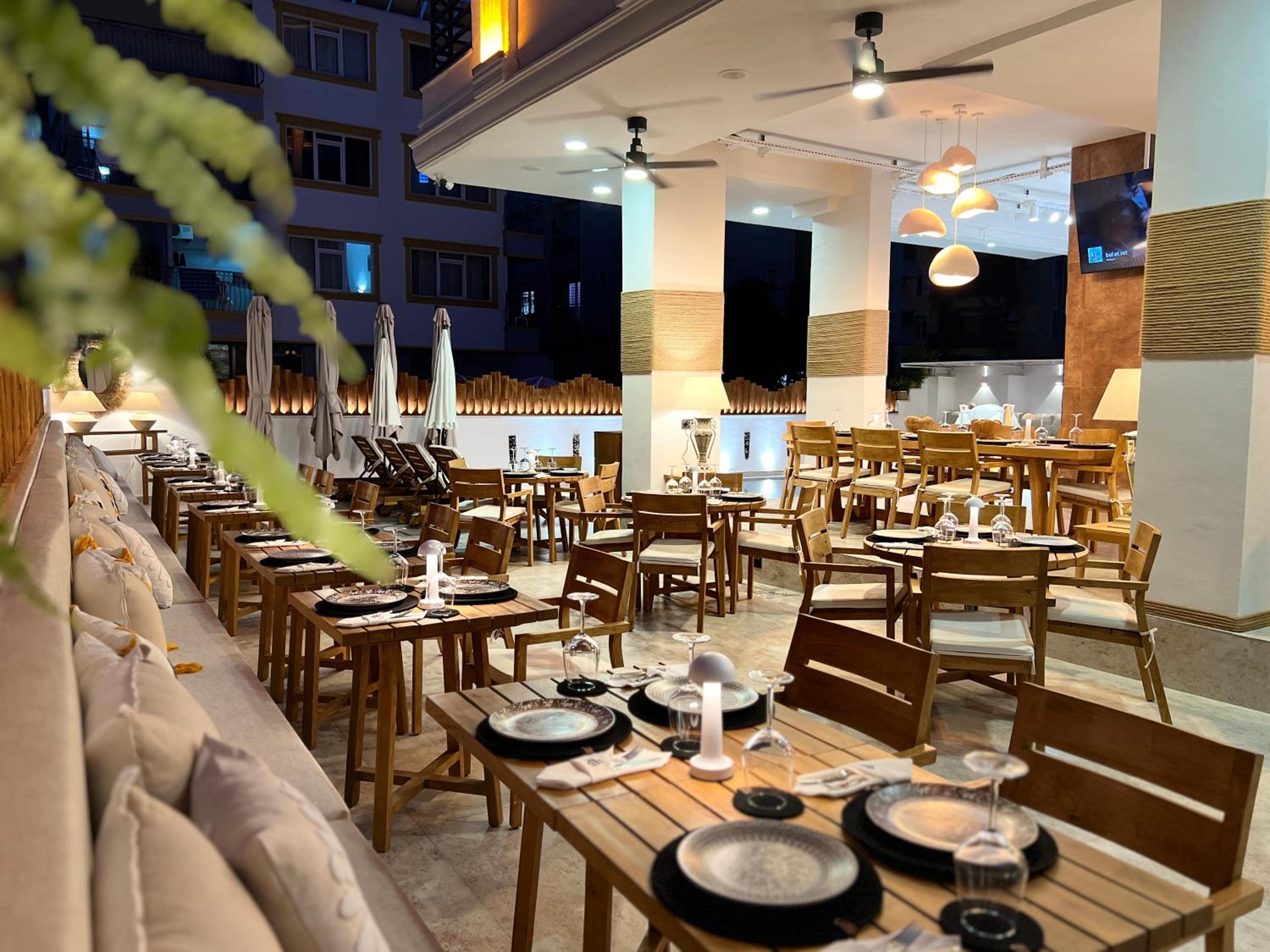 Oji Hotel - Image 8