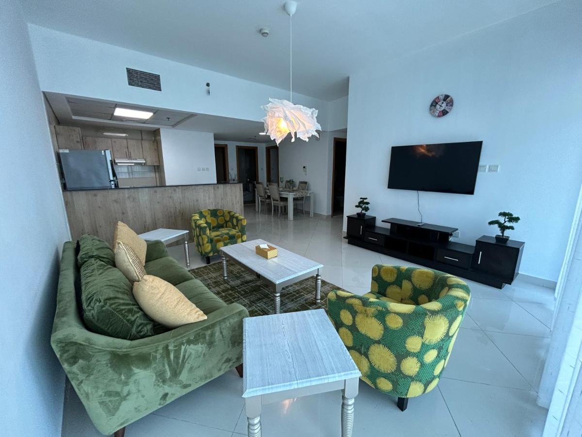 Golden Stay Vacation Homes continental tower marina