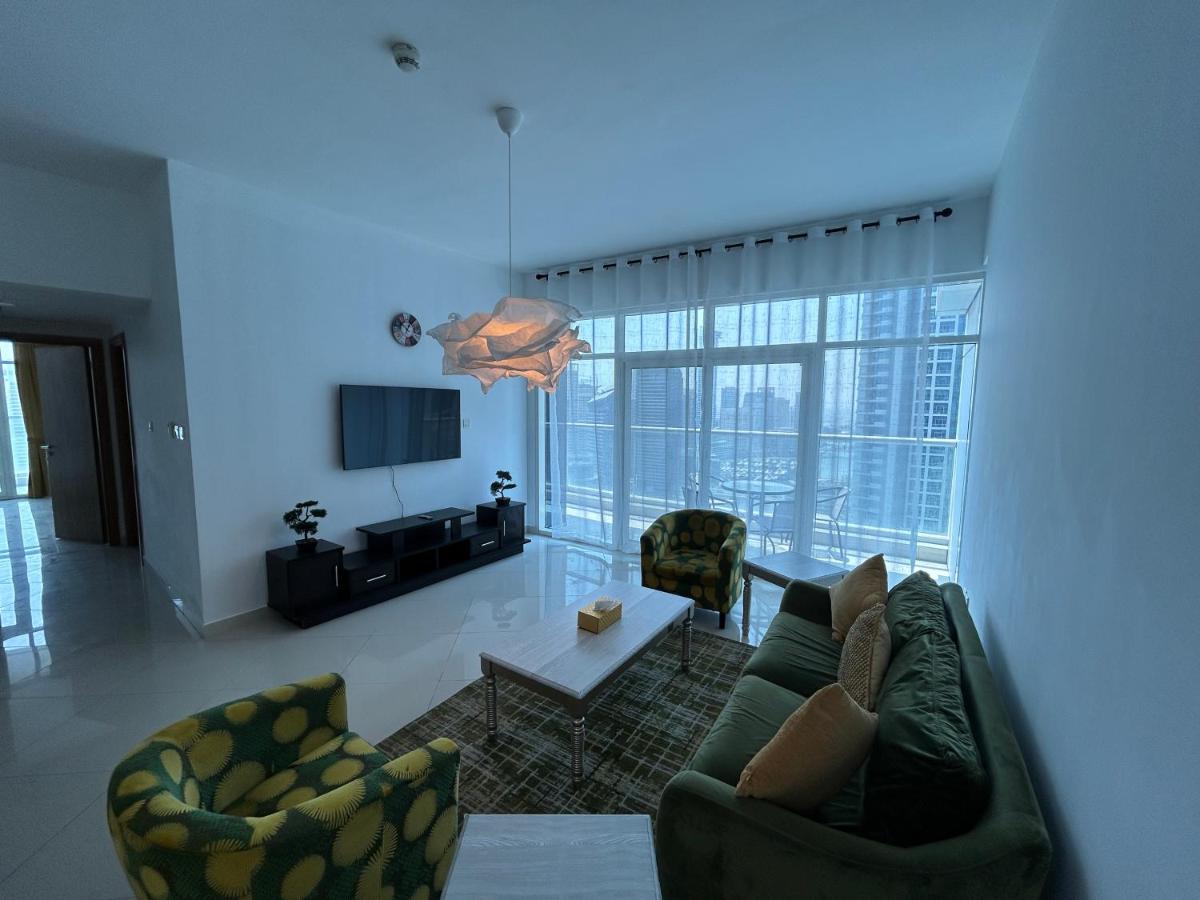 Golden Stay Vacation Homes continental tower marina