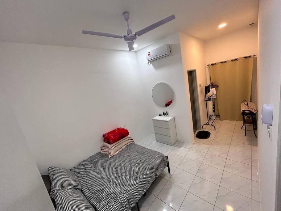 Zh homestay teluk batik photo 7