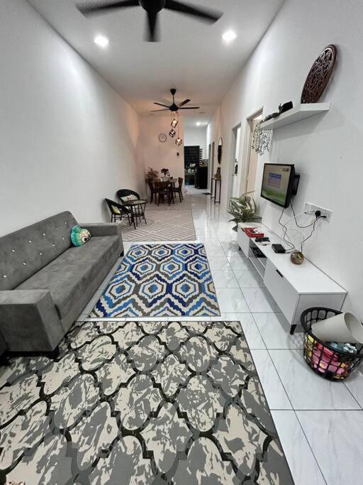 Zh homestay teluk batik photo 8