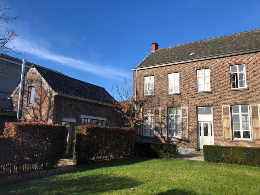 Maison Raymond - Vakantiehuisje met houtgestookte sauna