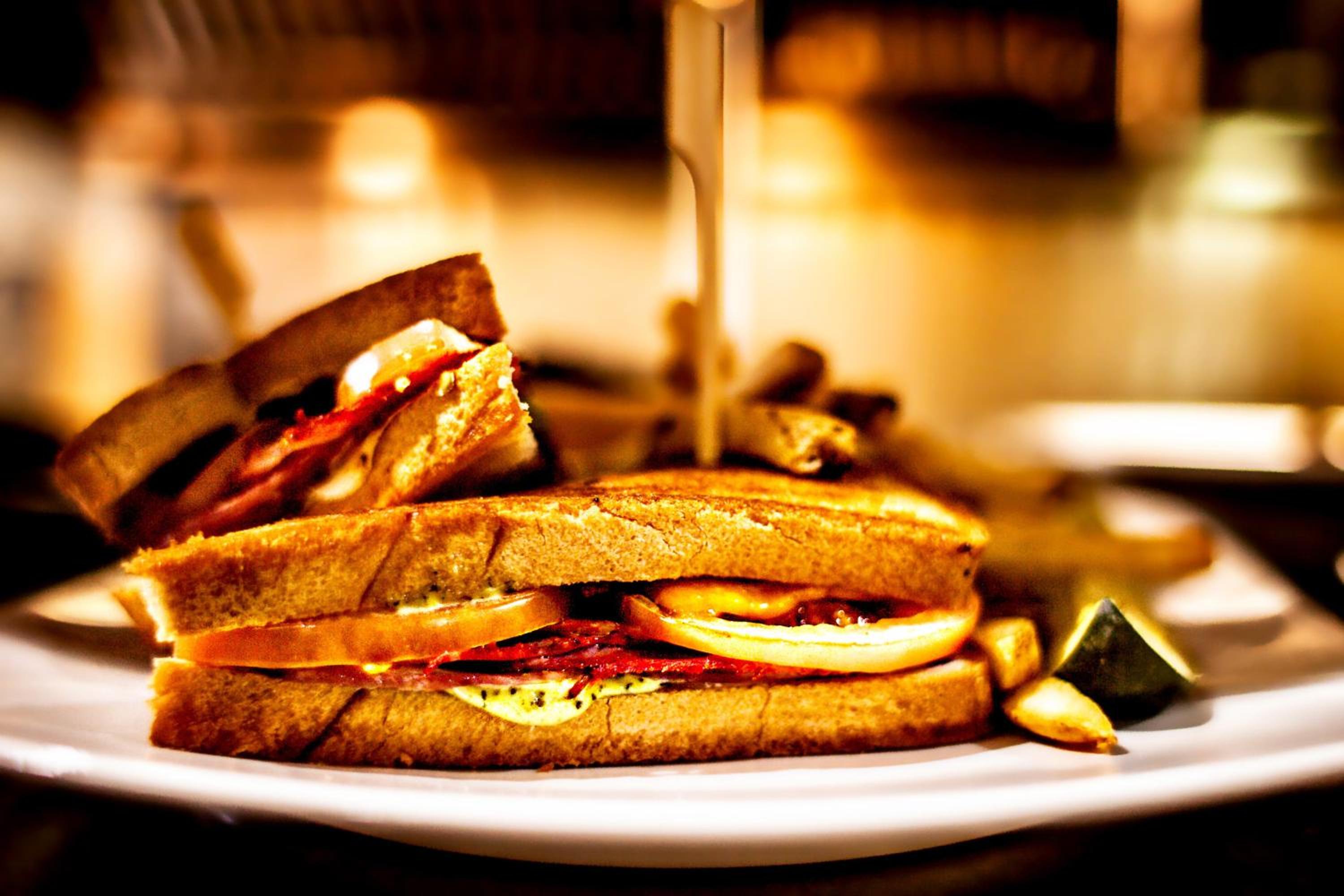 Albany Vacations - Holiday Inn - Salem, an IHG Hotel - Property Image 5