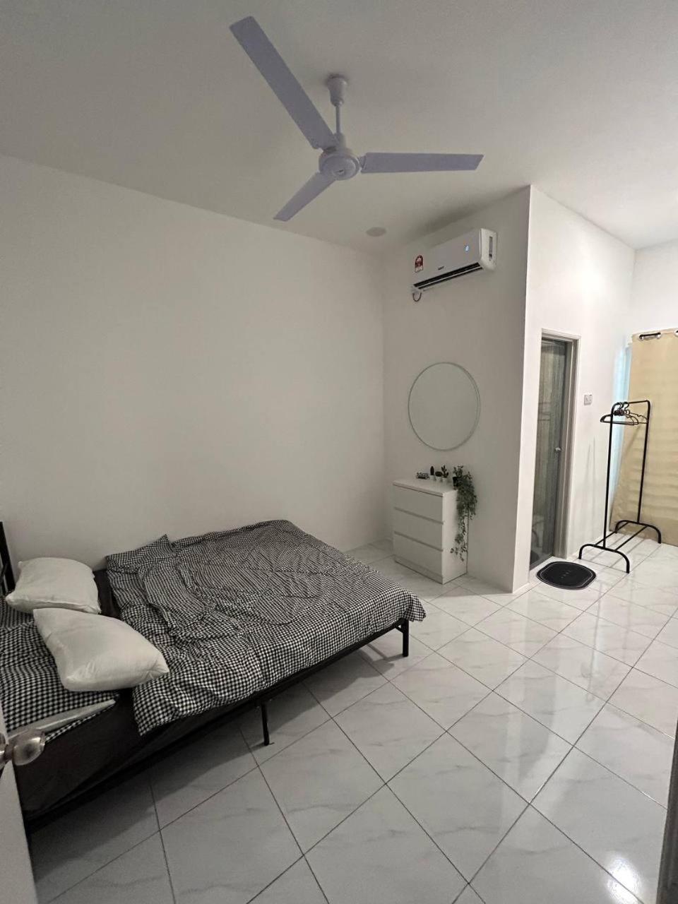 Zh homestay teluk batik photo 2