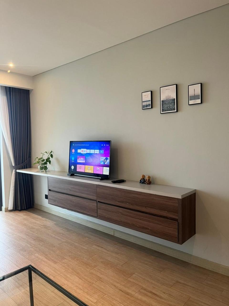 Citadines House - seaview & balcony - studio apartment view 5