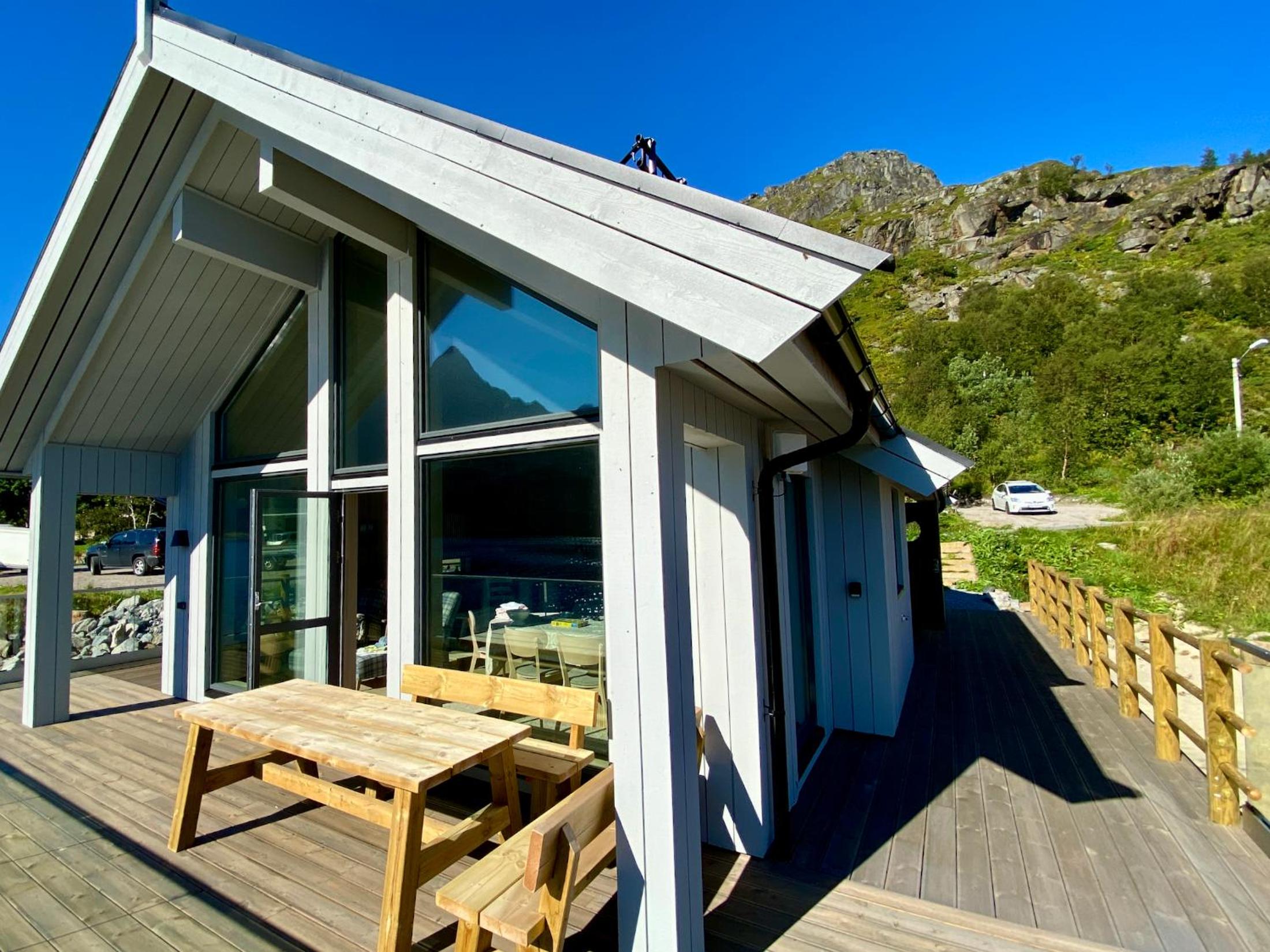Beachfront Paradise Lofoten view 5