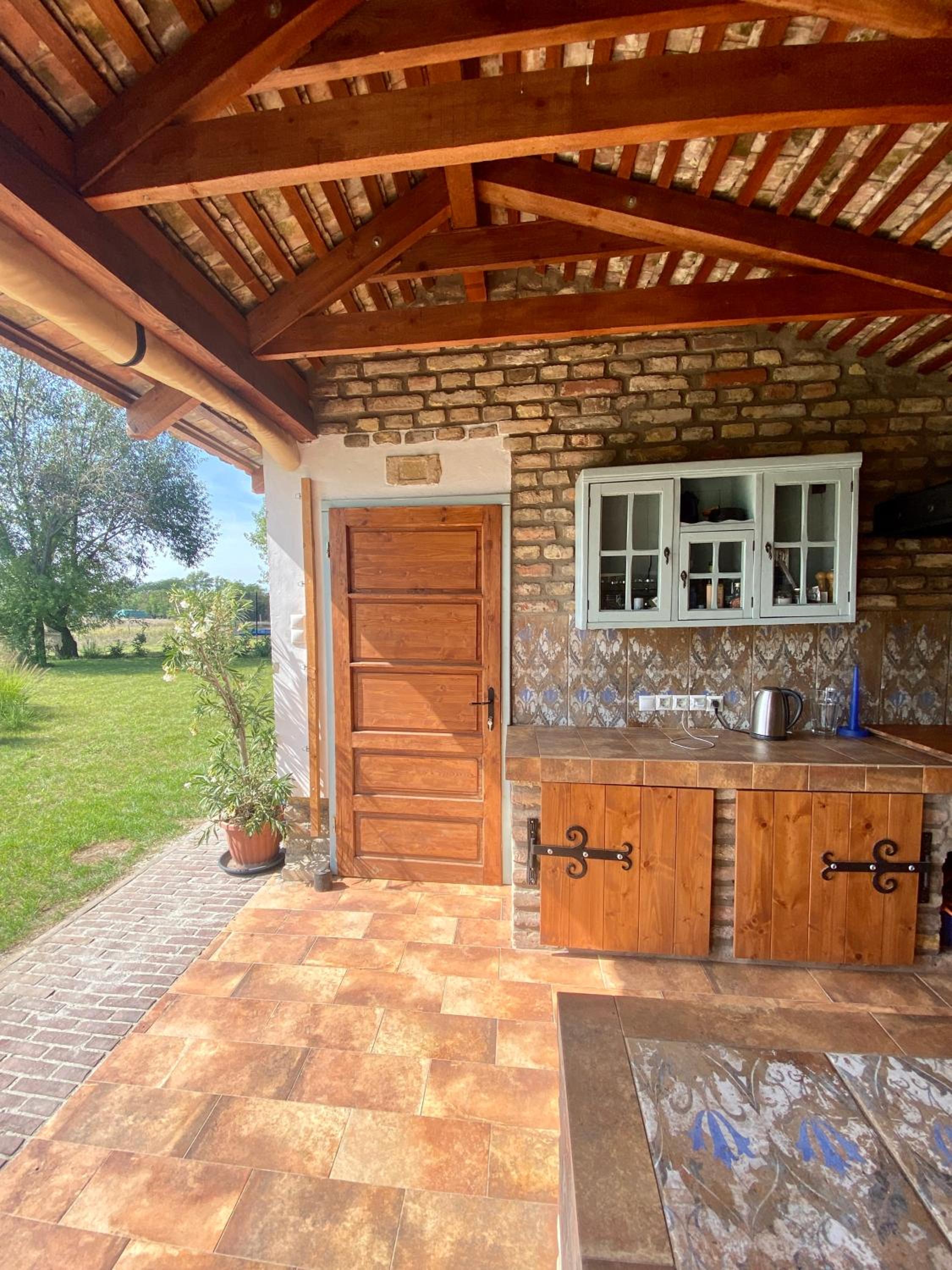 PusztaFarm - Boutique Retreat with Wellness 6 to 8 Guests