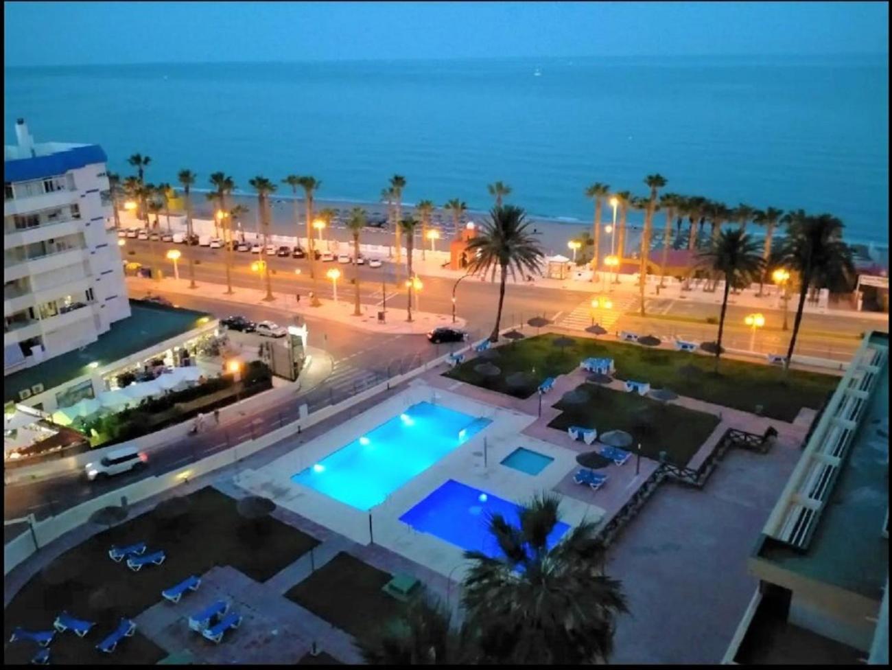 Aloha Playa Deluxe WiFi Swimming Pools & Parking view 2