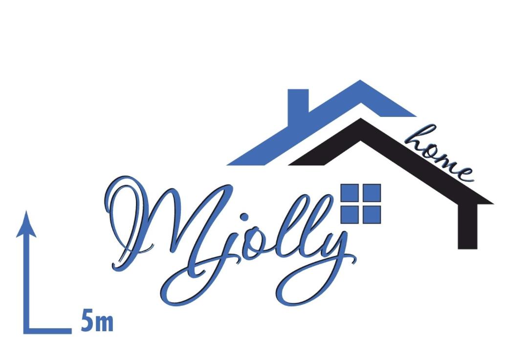 MJolly Apartment