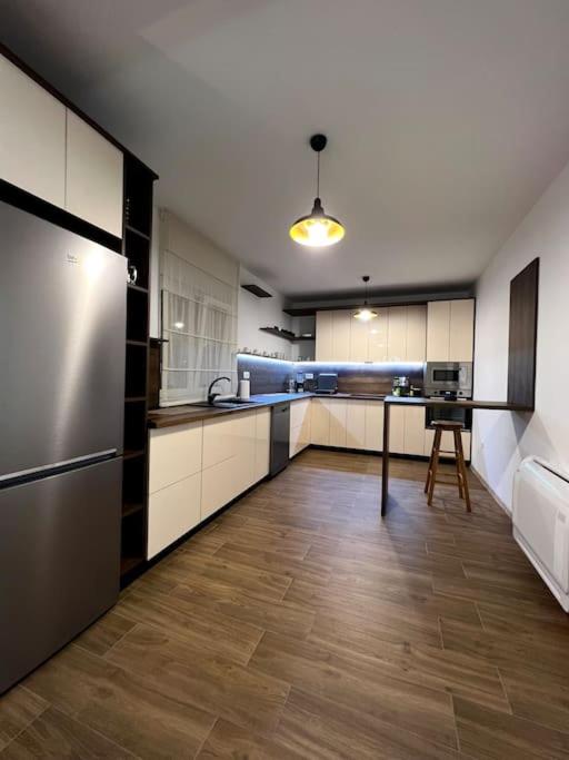 Sunset house 23 view 5
