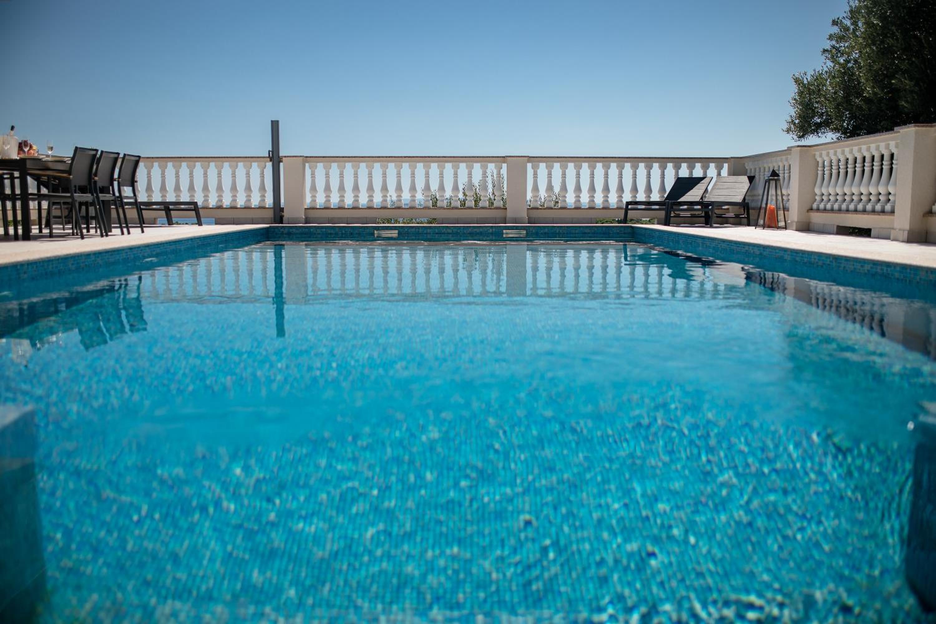 5 Star Luxury 320m2 Apartment with SeaView, Private Pool & Grill House - Ocean Rab view 5