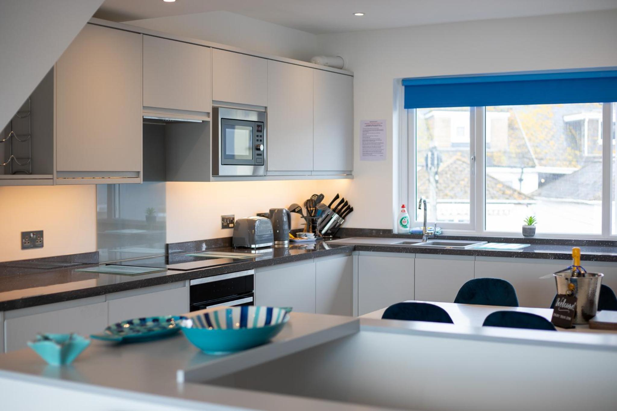 Saltwhistle View- Beachside Luxury, Stunning Views view 2