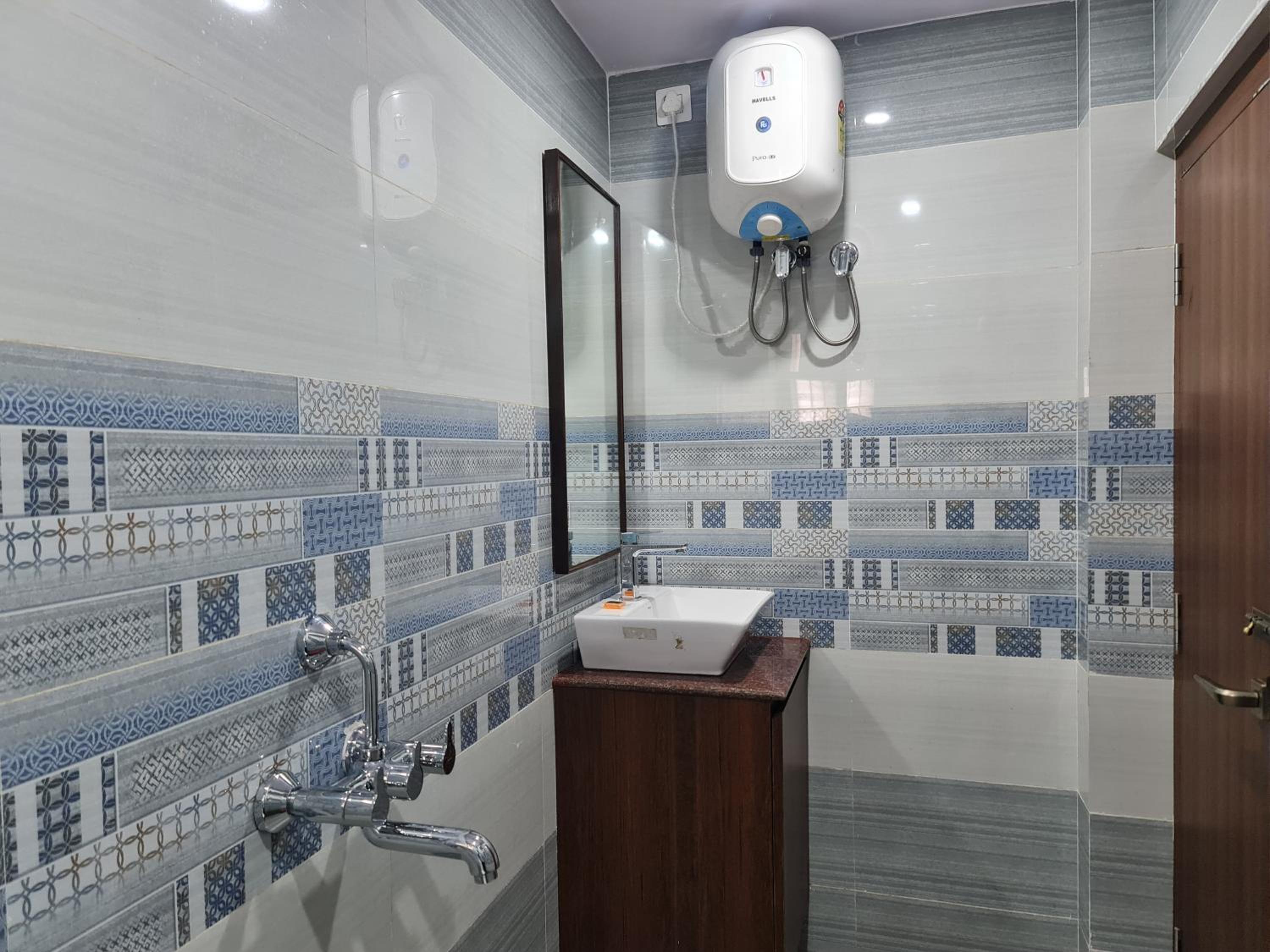 Hotel Sabhekar