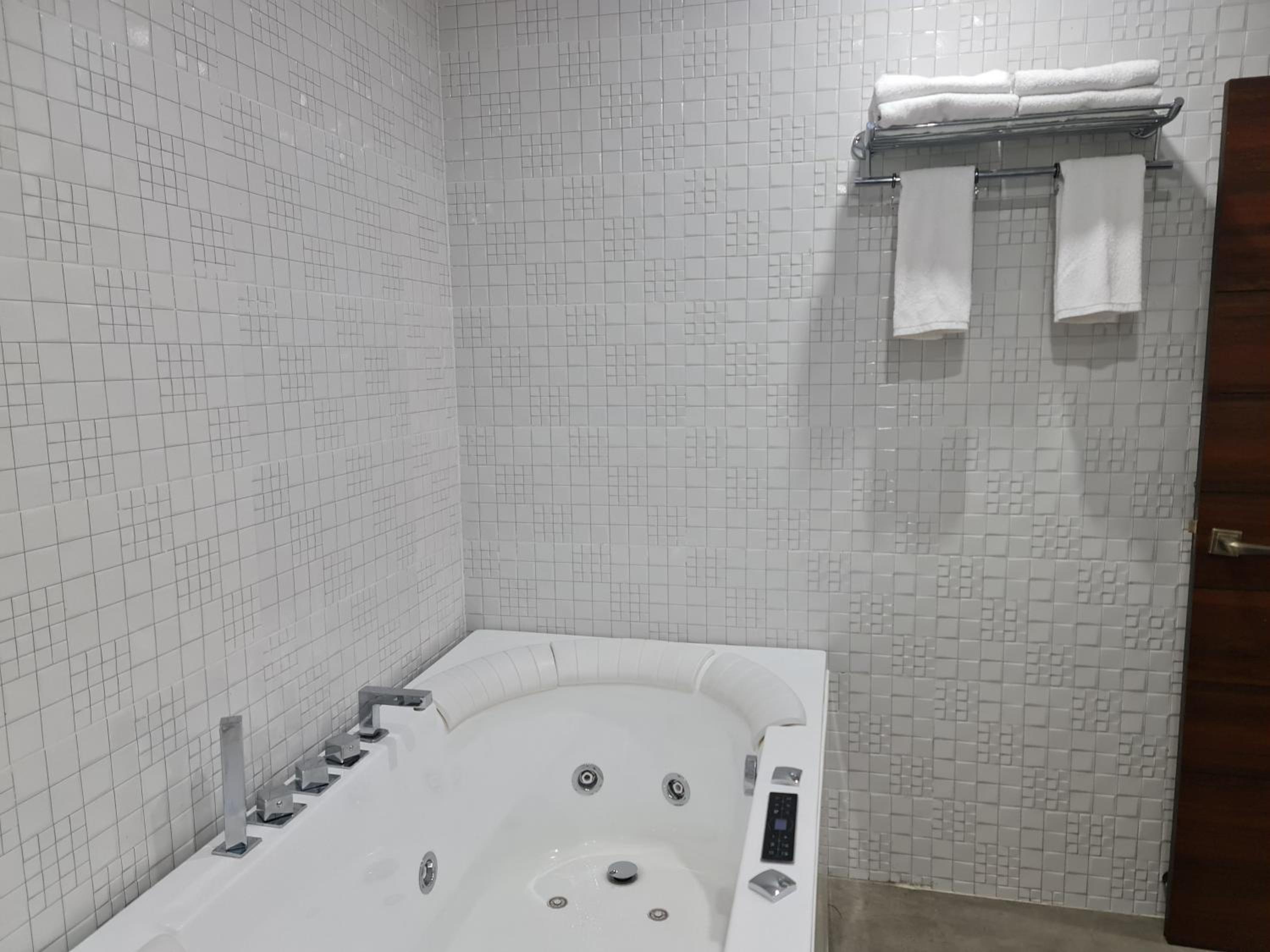 Hotel Sabhekar