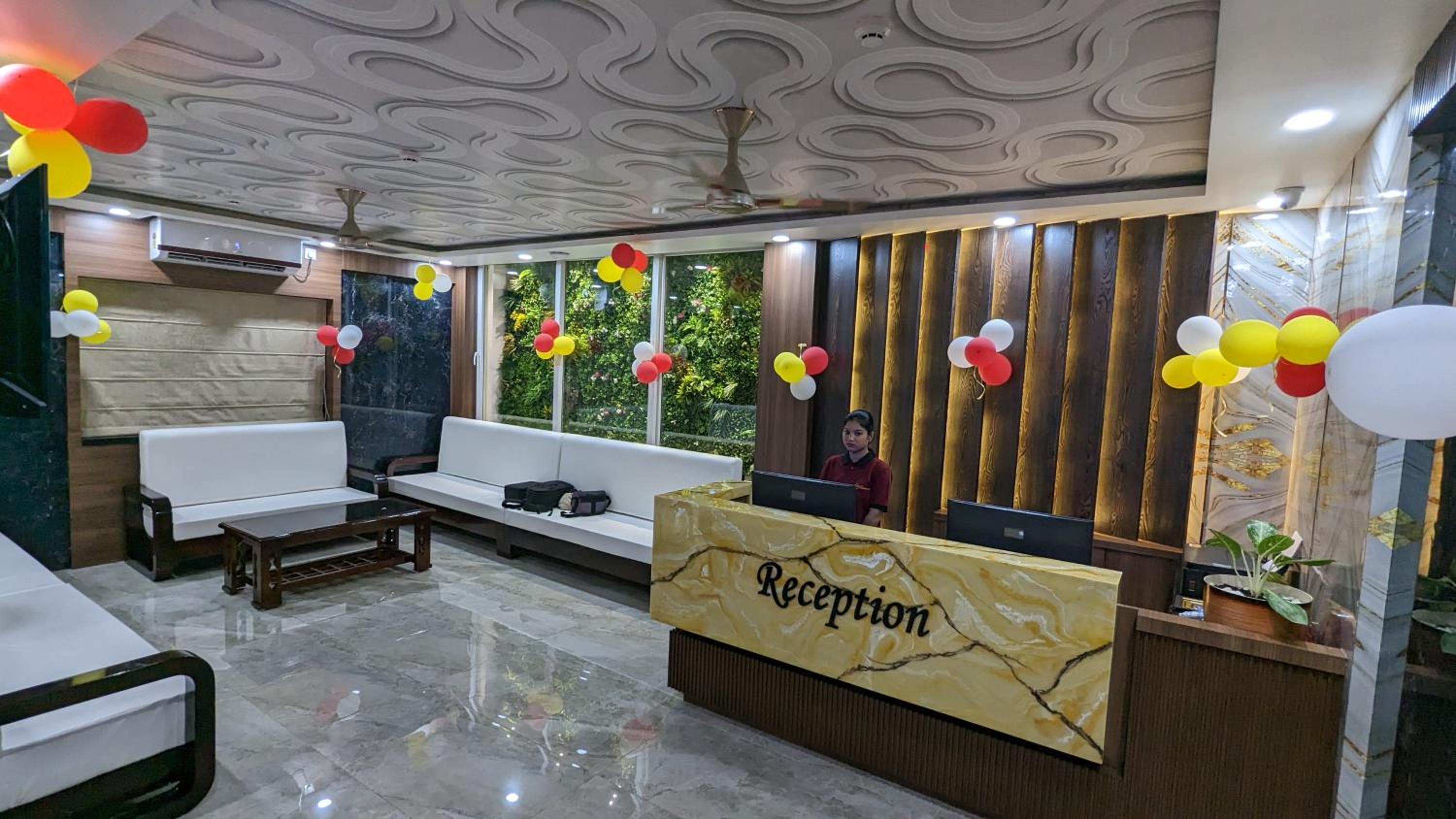 Hotel Sabhekar