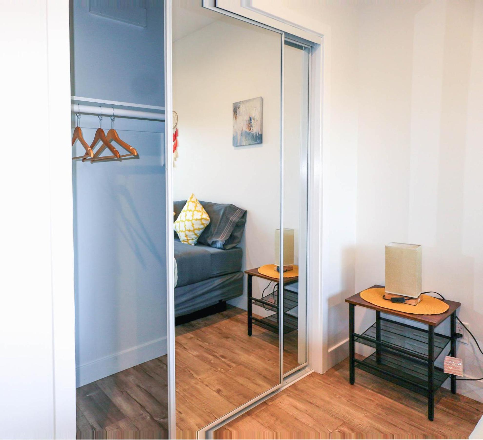 4BR/4BR modern house at Mid-city