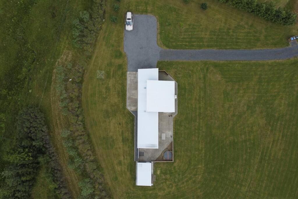 Stunning house - amazing scenery