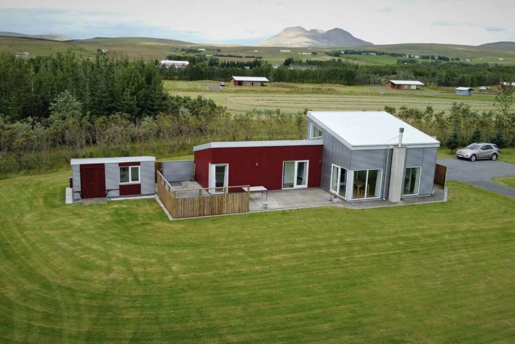 Stunning house - amazing scenery
