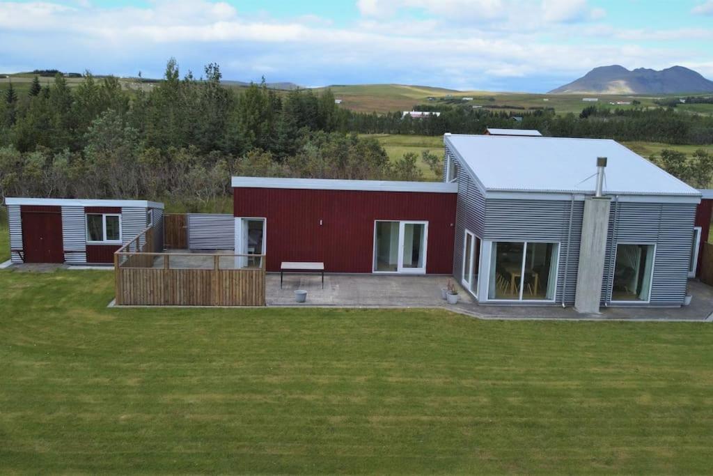 Stunning house - amazing scenery