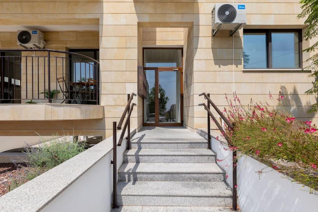 Epicurian Residence
