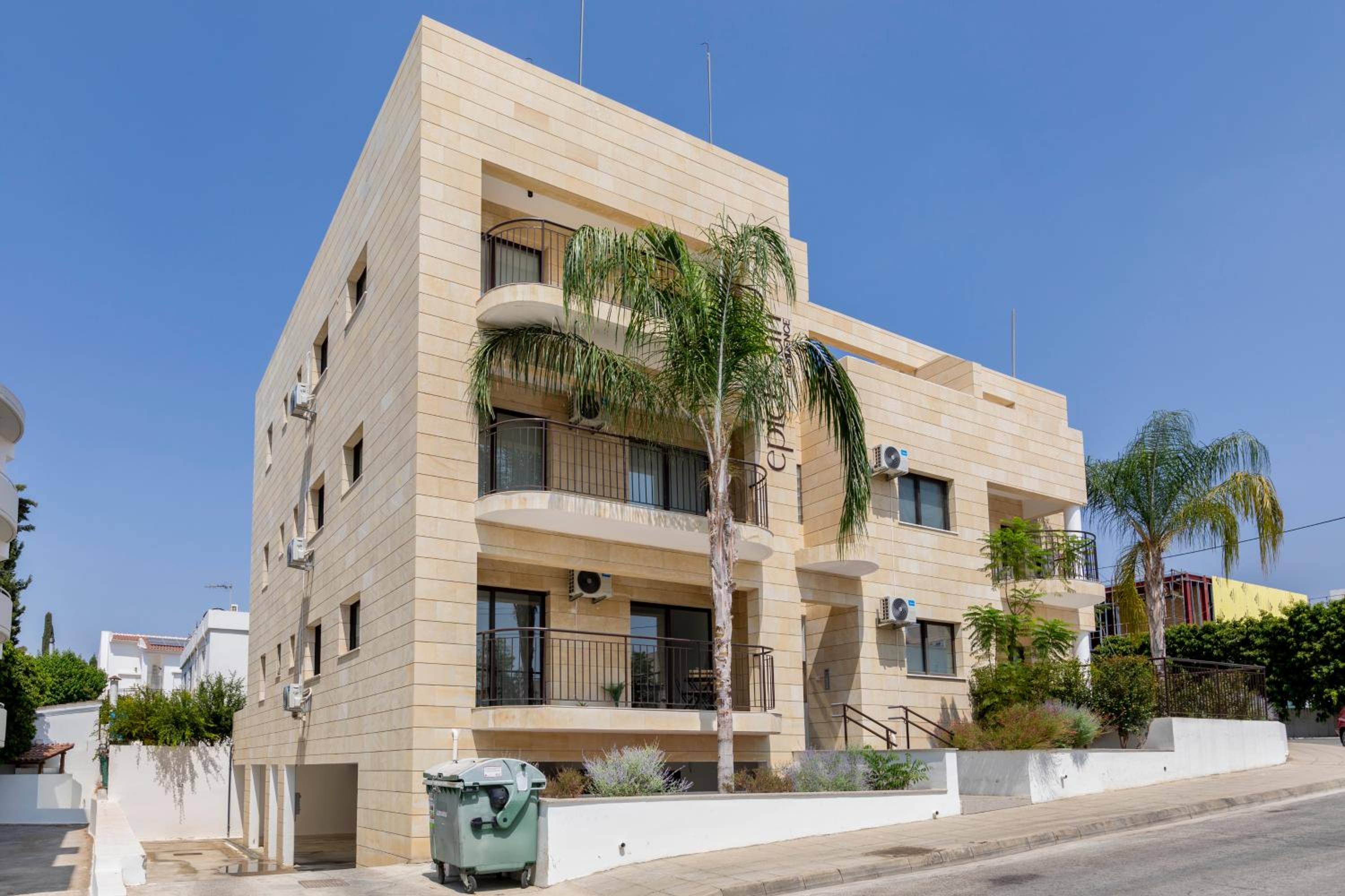Epicurian Residence