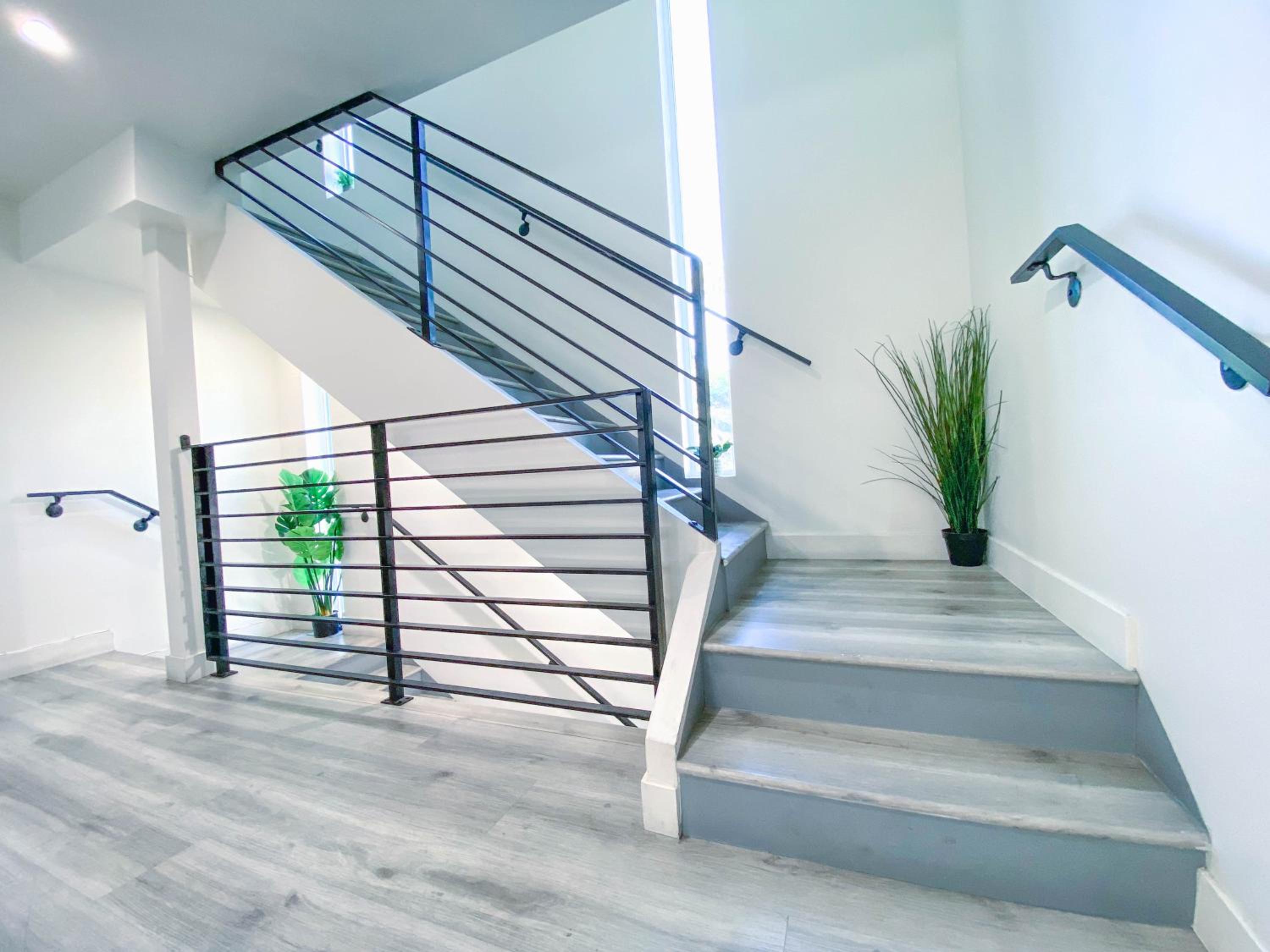 Stylish 3 BR/3BR family house
