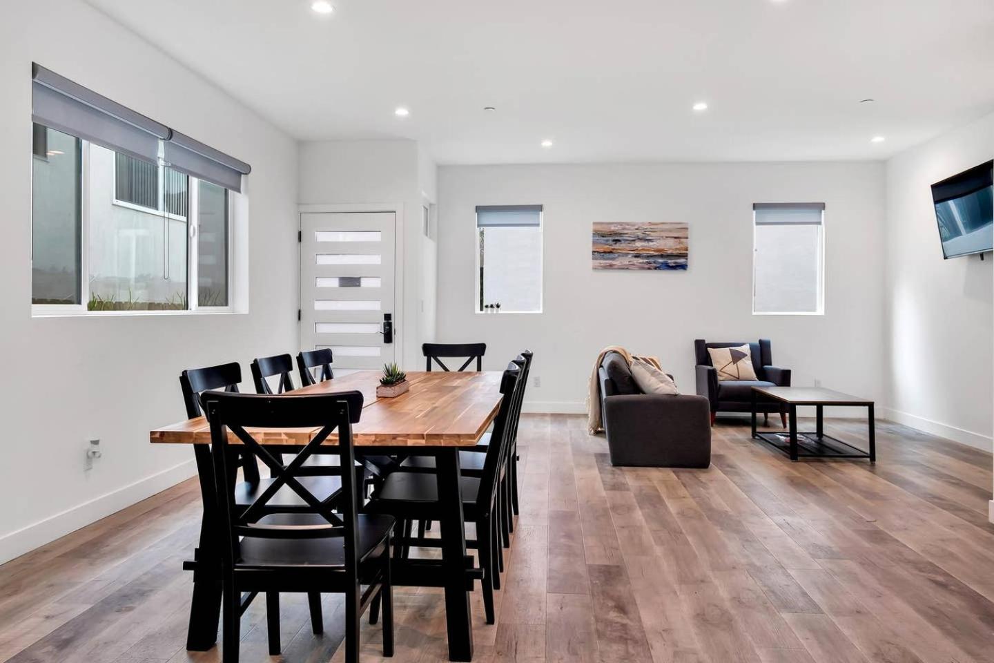 Hollywood 3BR home near metro