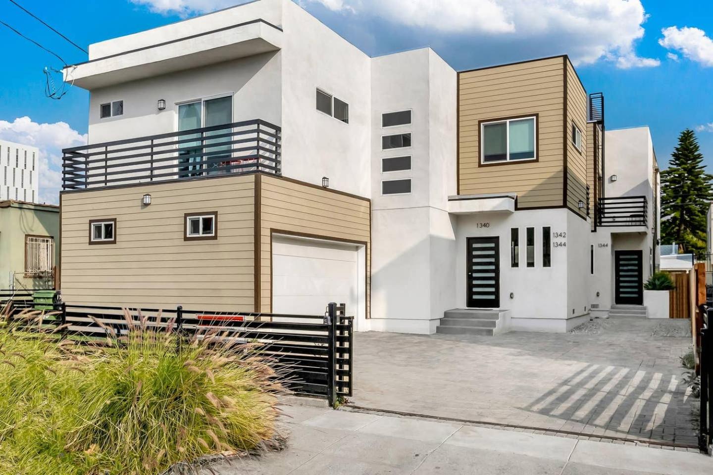 Burbank Vacations - Hollywood 3BR home near metro - Property Image 1