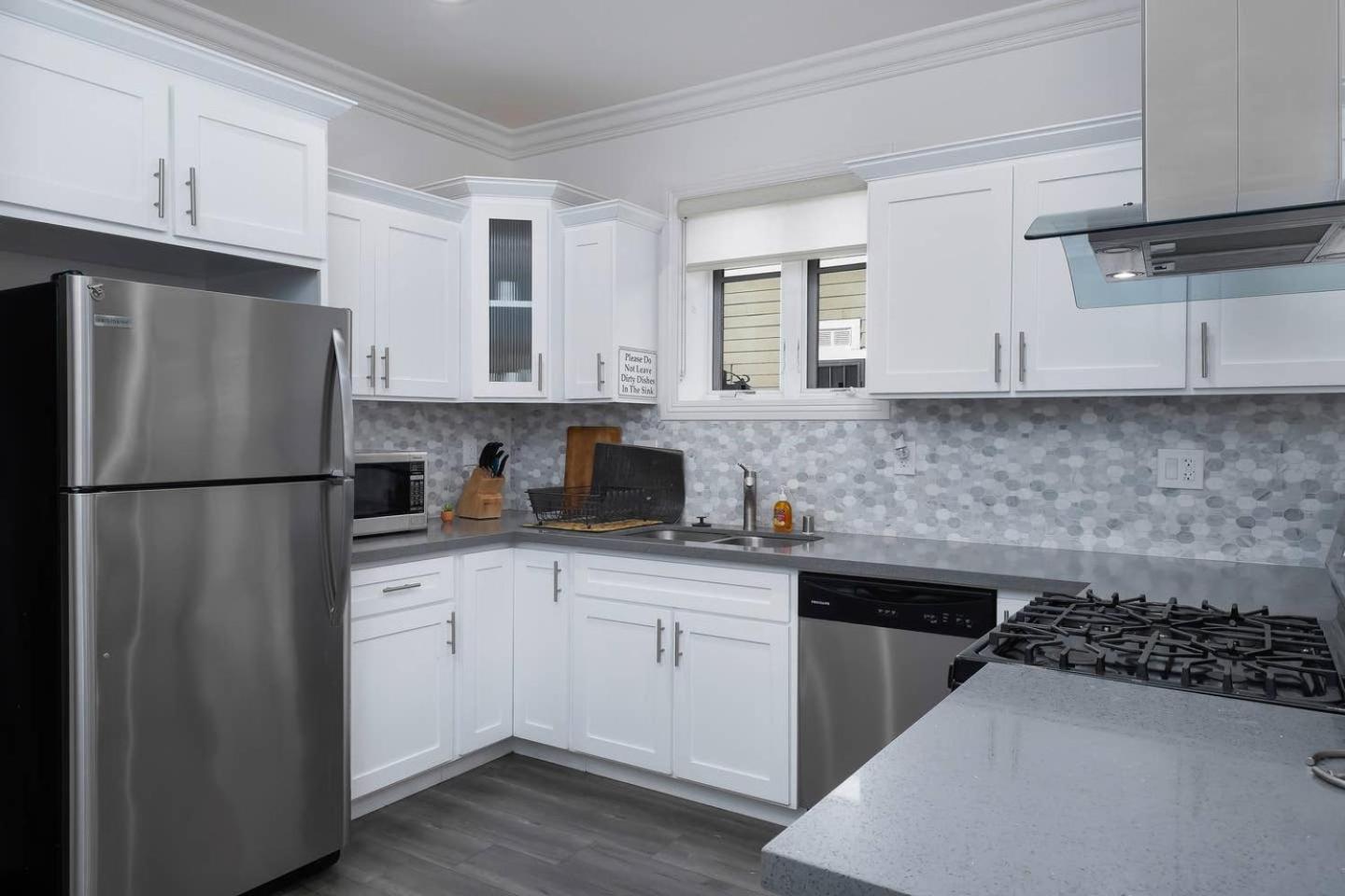 Comfy 4BR home near Korea Town