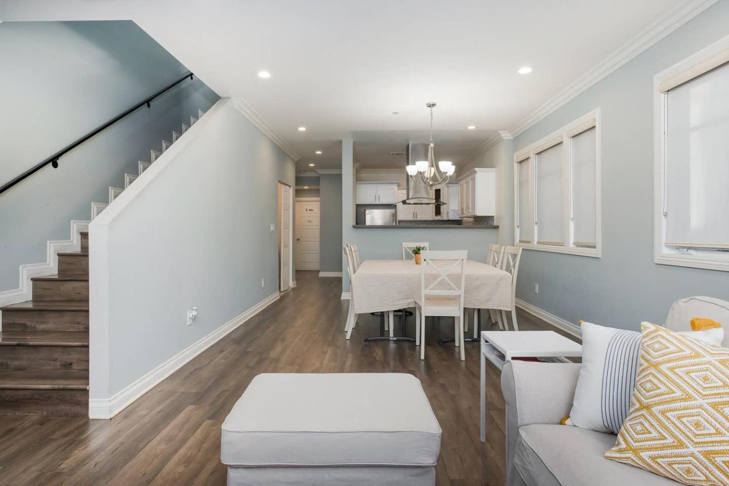 Comfy 4BR home near Korea Town