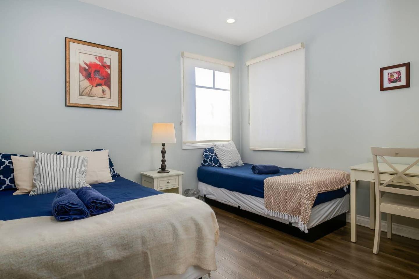 Comfy 4BR home near Korea Town
