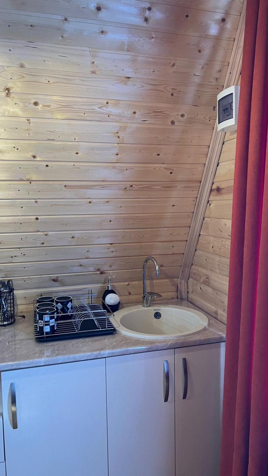 Cottage Mida