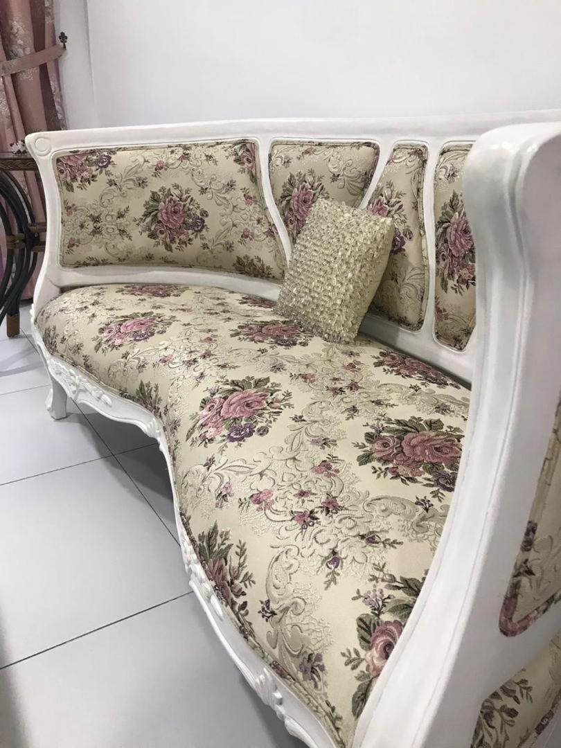 P1 Beautifully designed and cozy photo 4