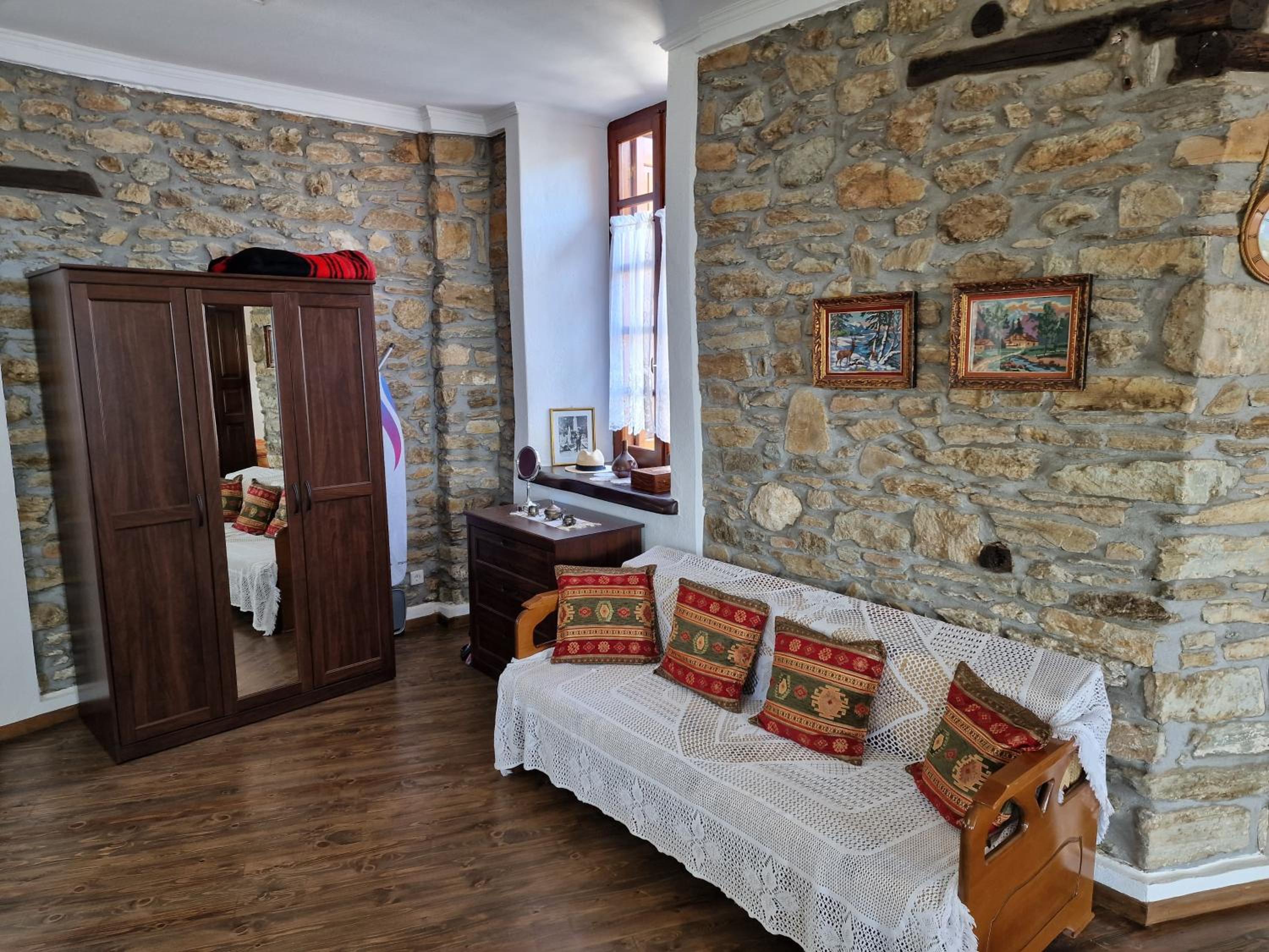 Guest House Pafili view 2