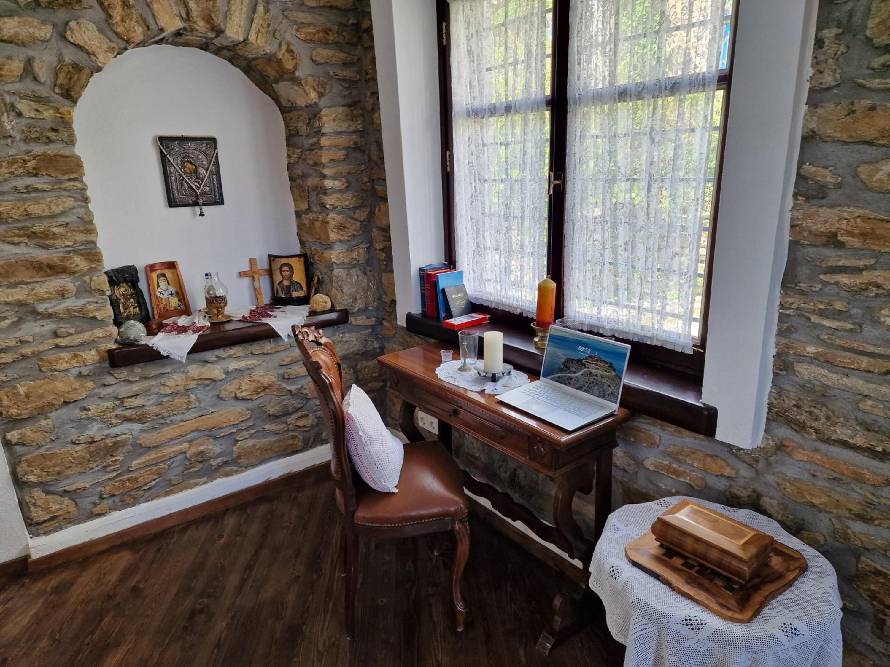 Guest House Pafili view 4