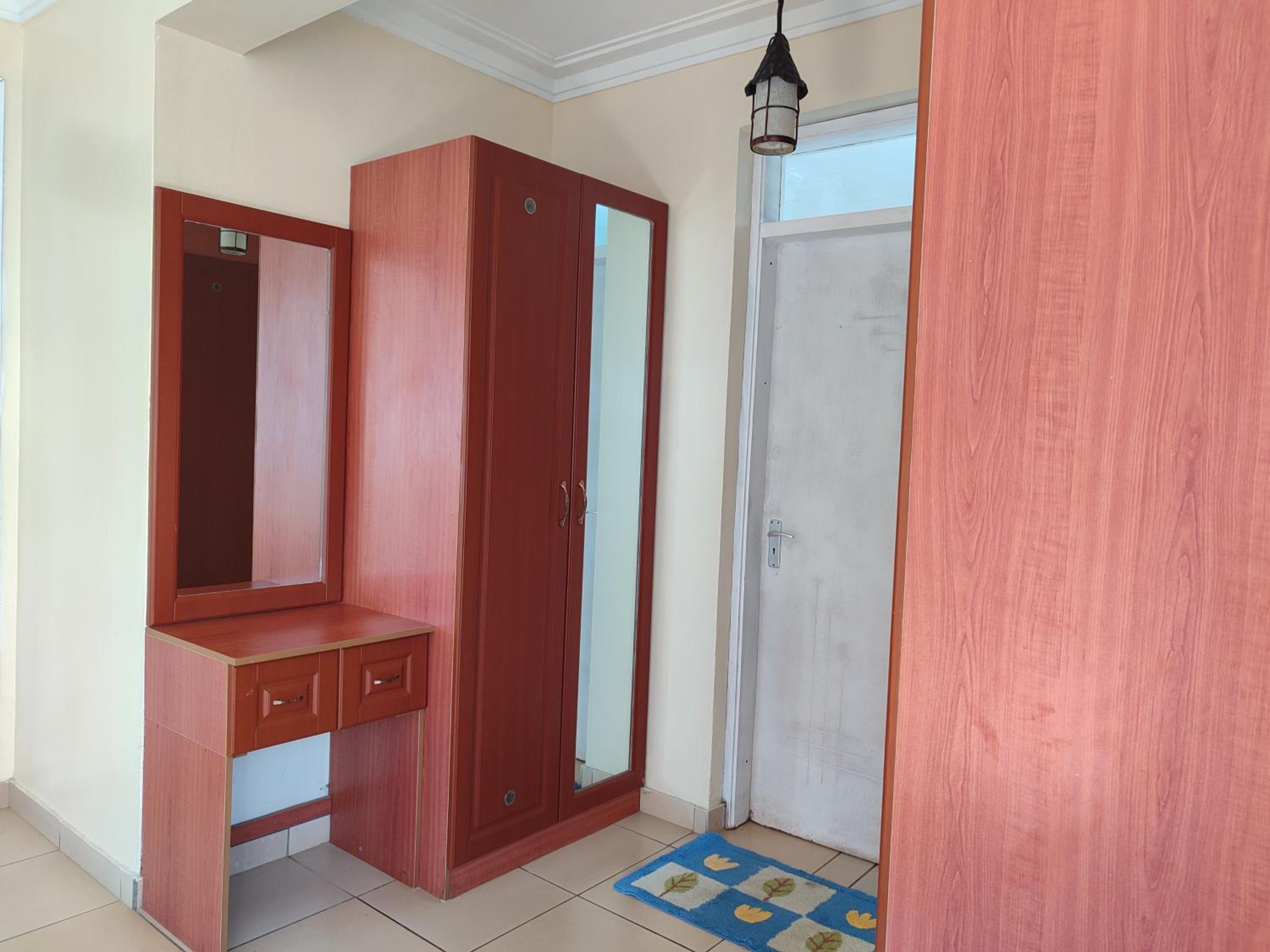 Shikara Apartment