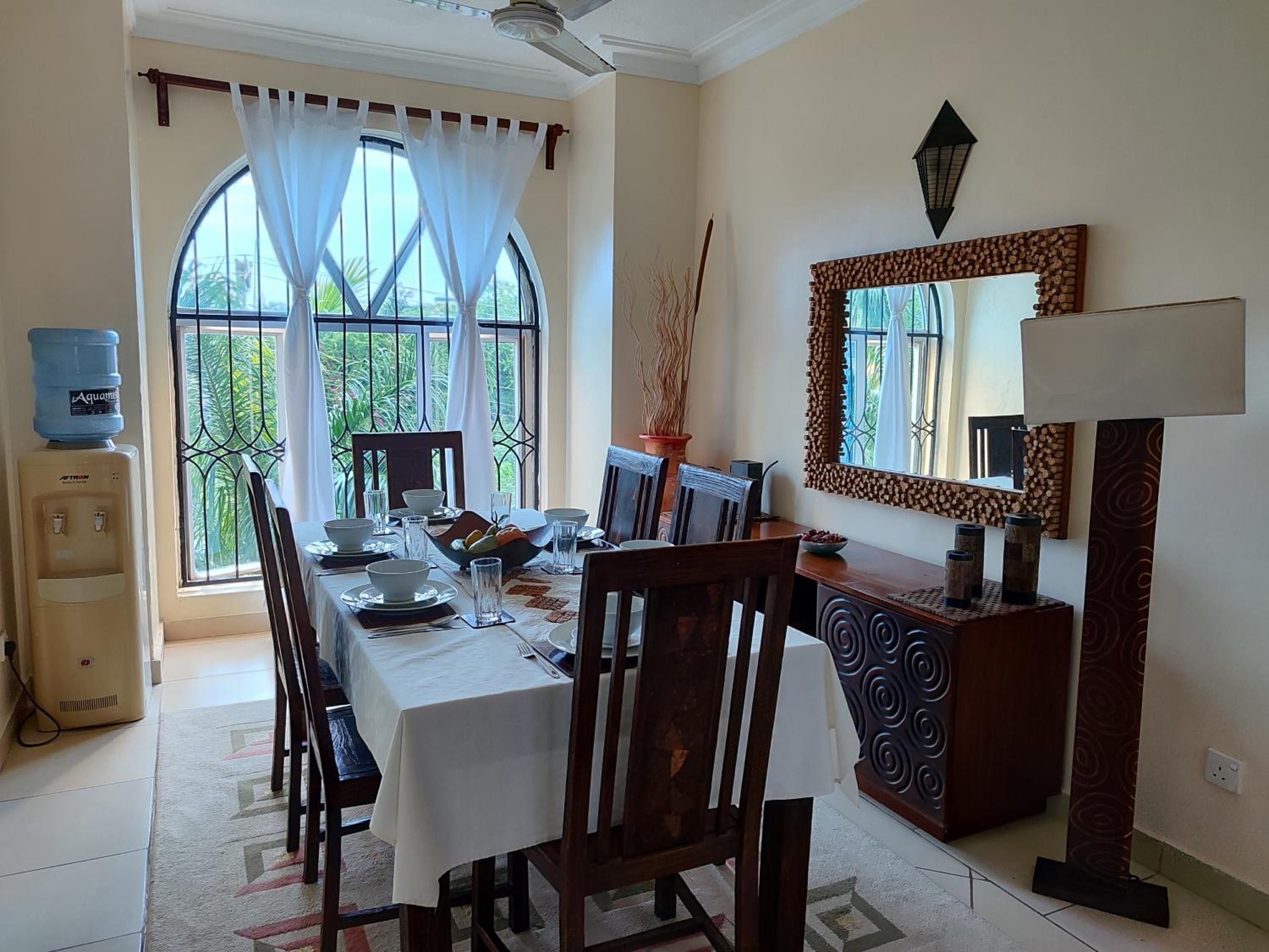Shikara Apartment