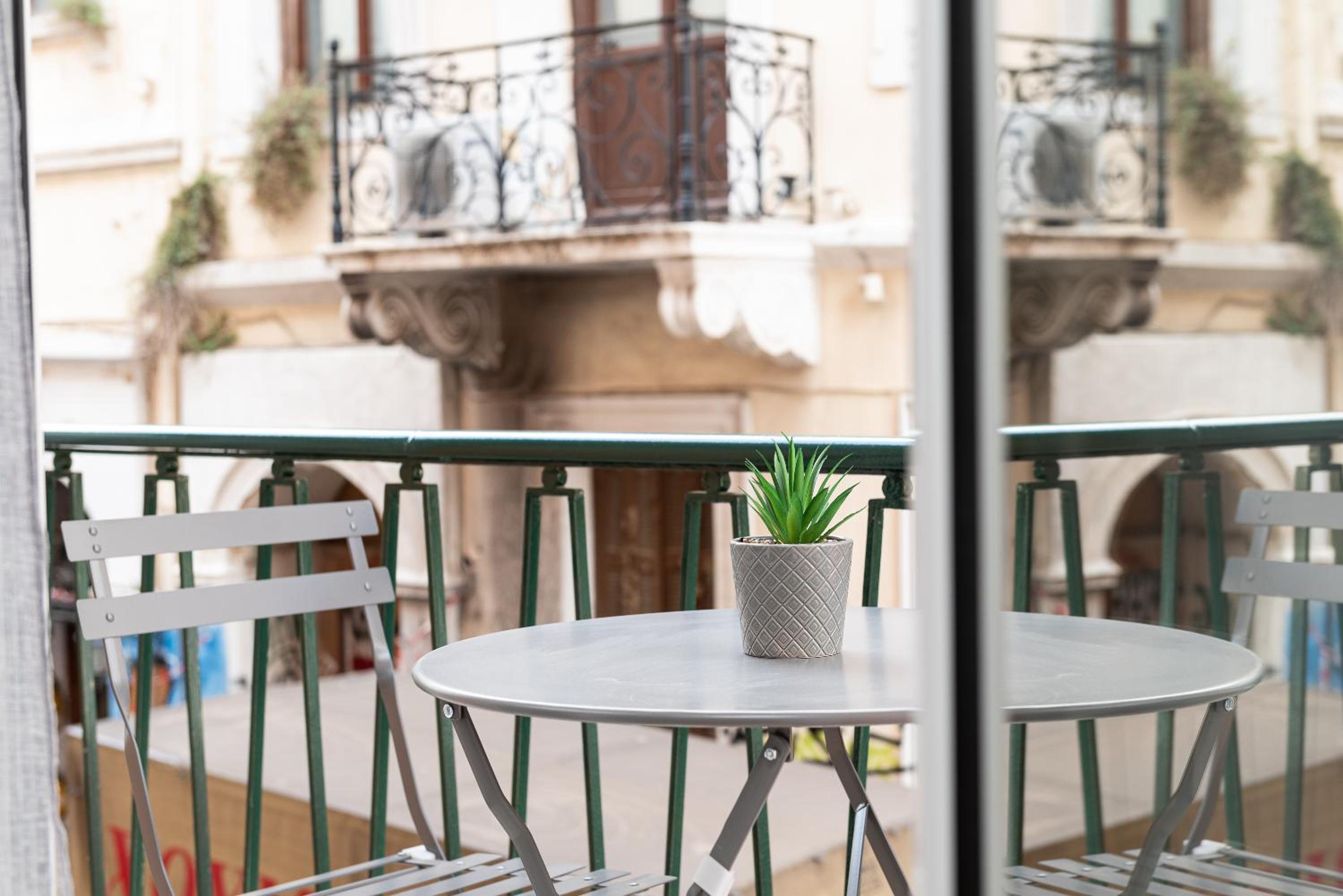 balance & terrace