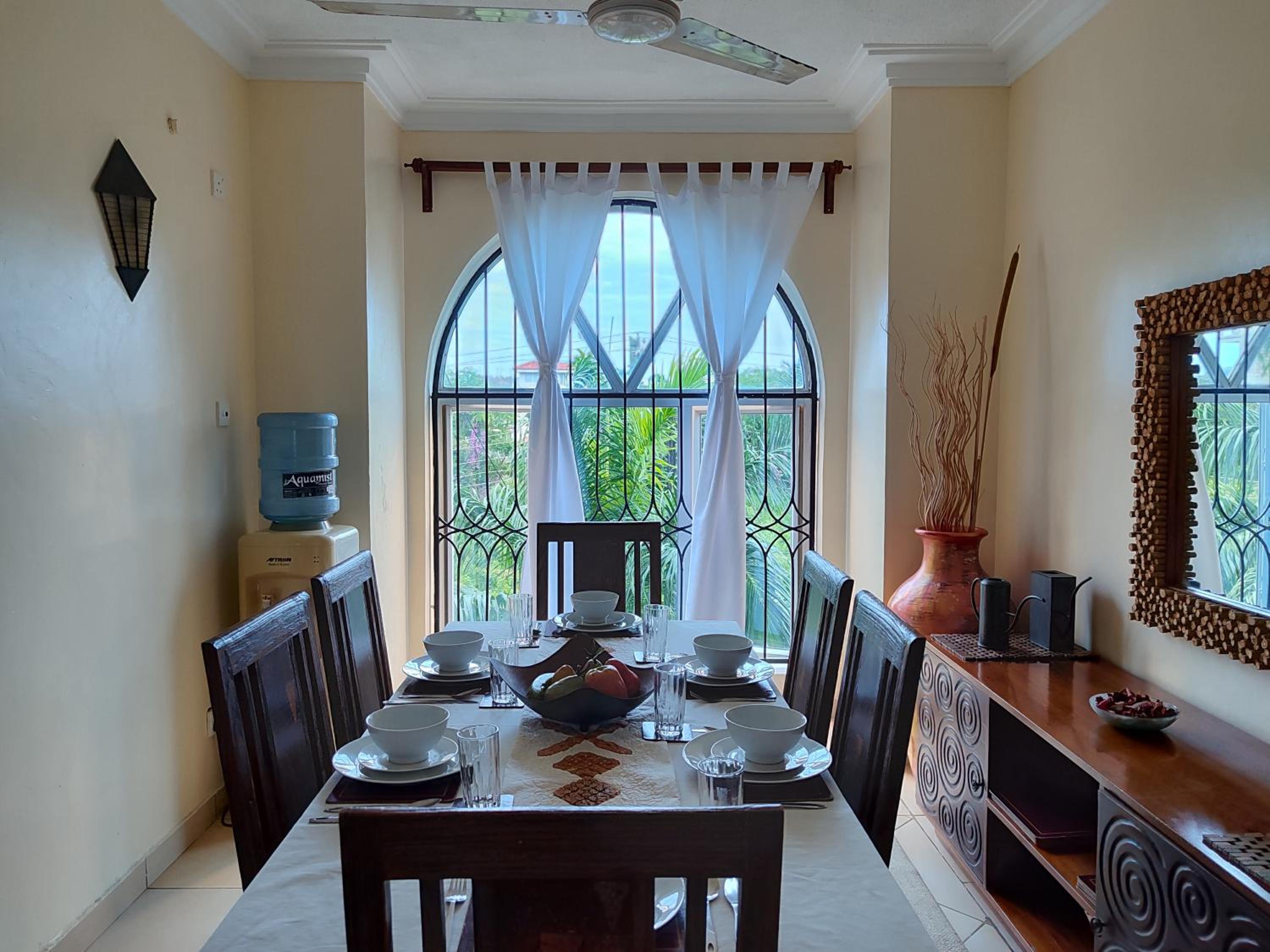 Shikara Apartment