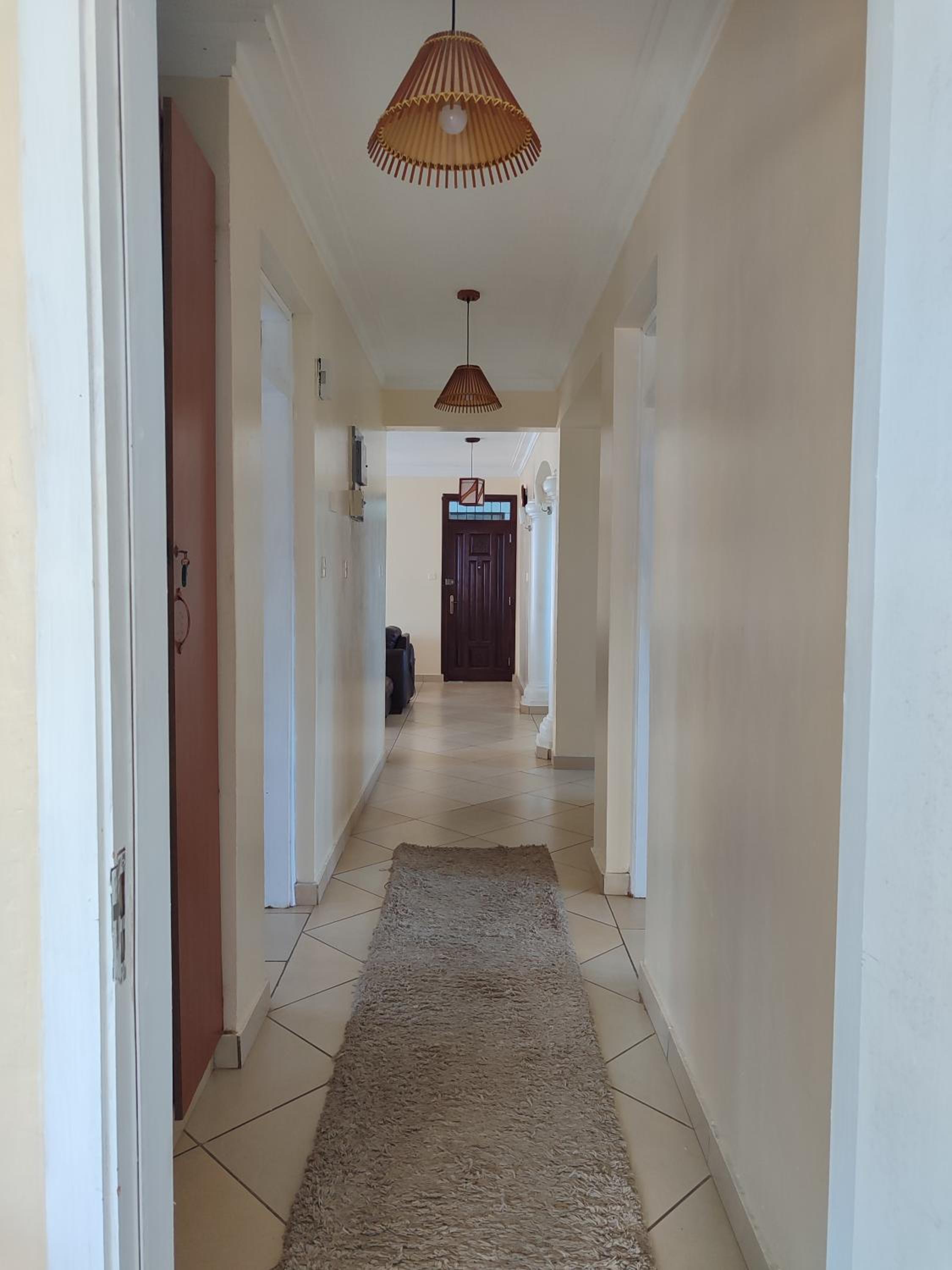 Shikara Apartment