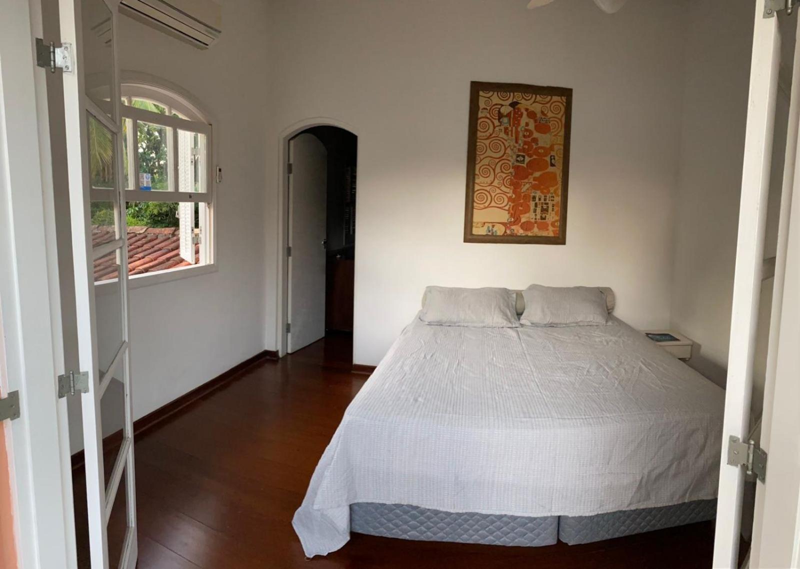 Casa Perequê 100 metros da praia
