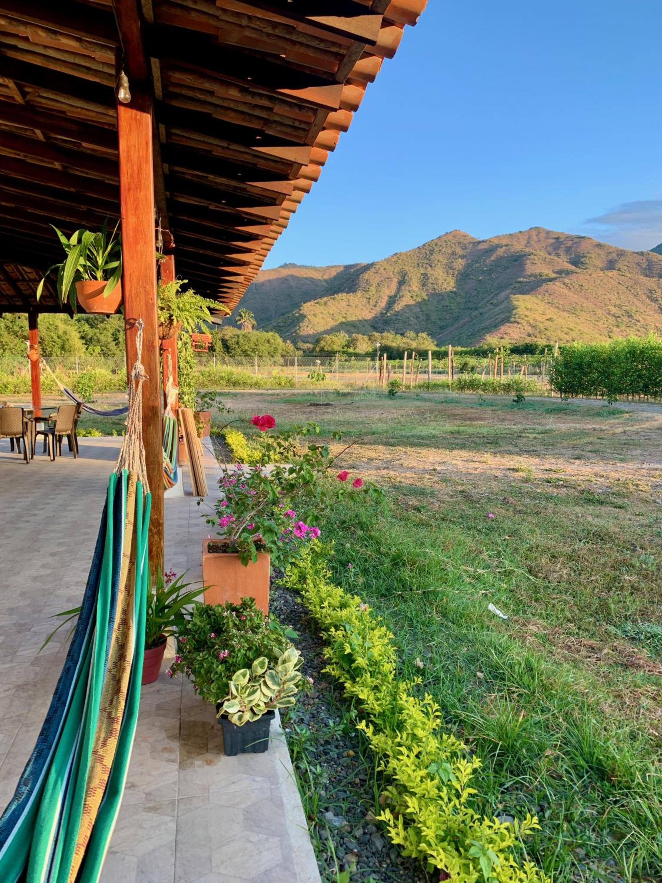 Beautiful Private Villa, Views in Every Direction